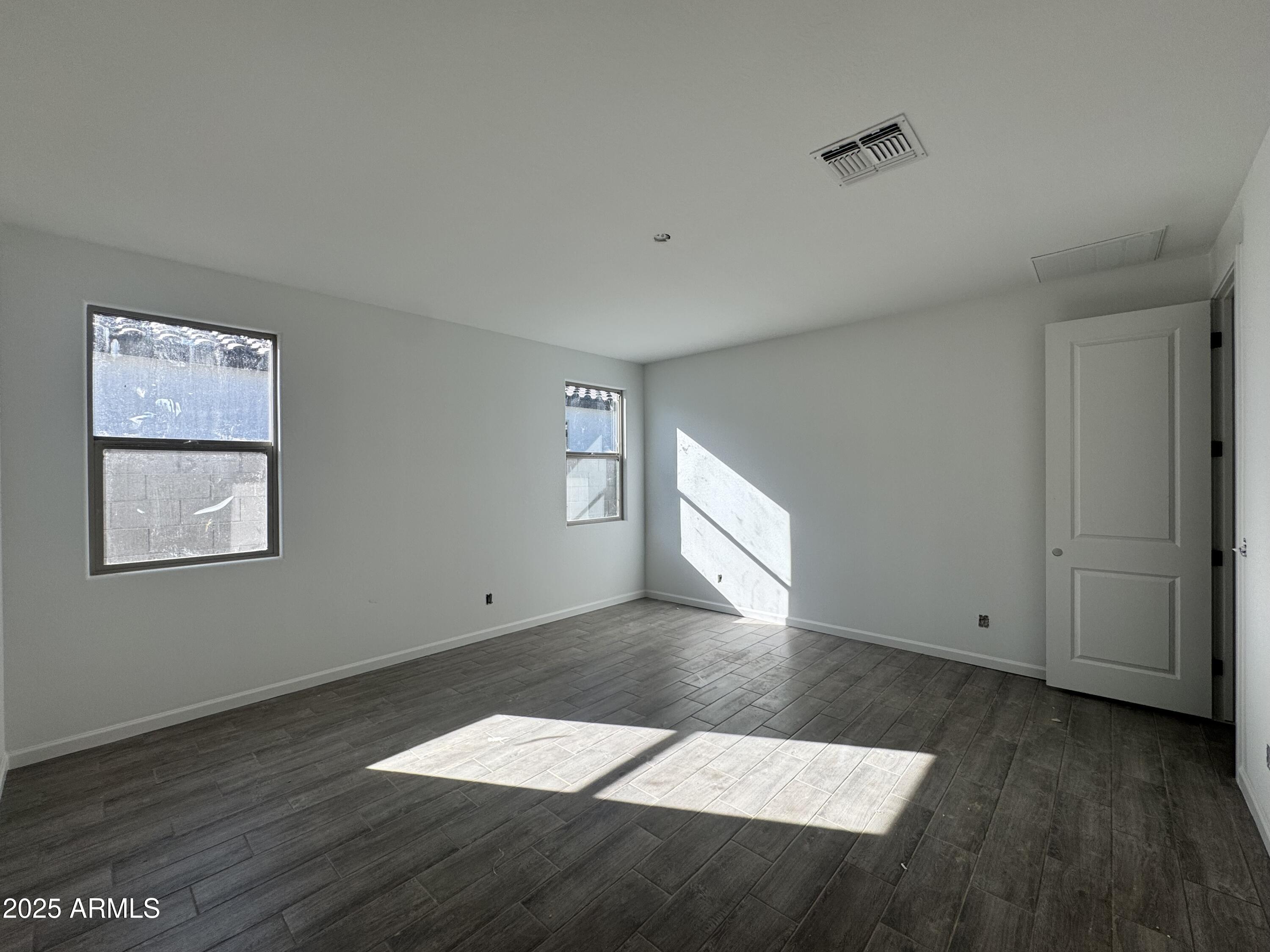 15739 W CAMDEN Avenue