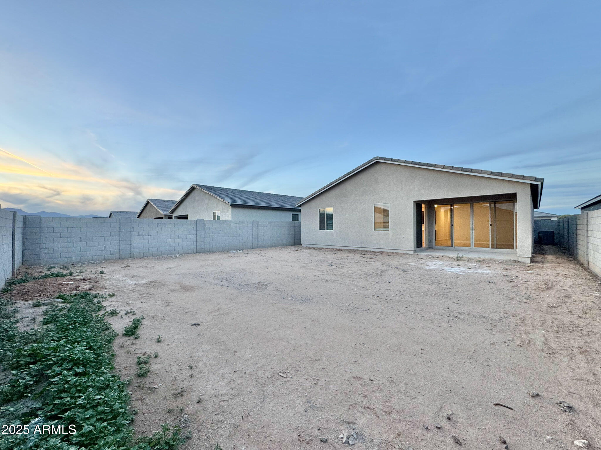 15723 W CAMDEN Avenue