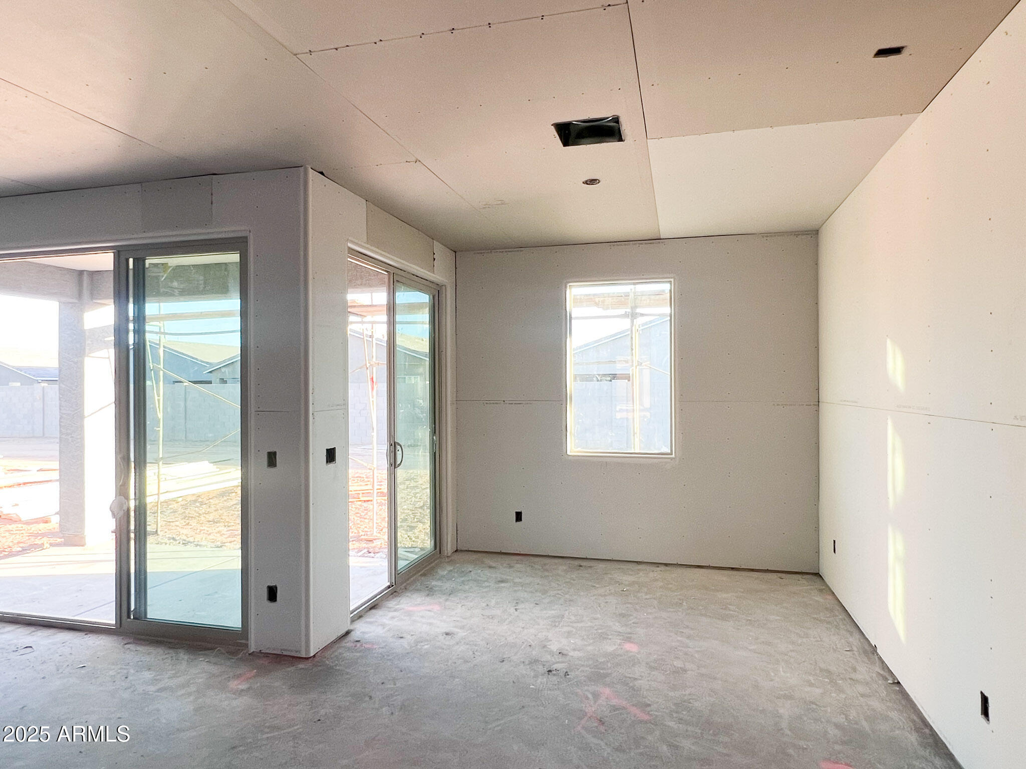 15723 W CAMDEN Avenue