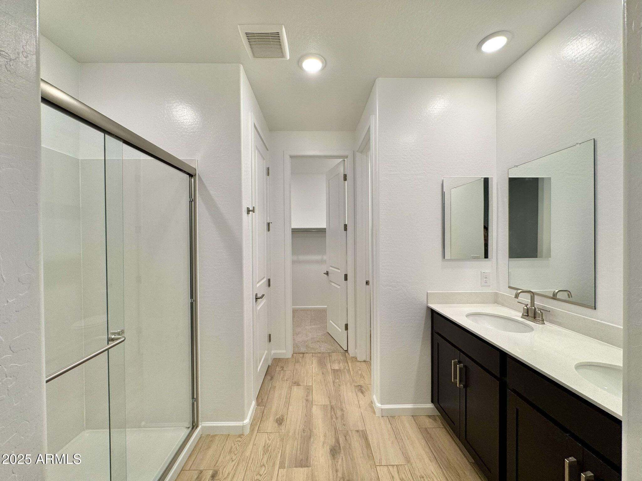 15723 W CAMDEN Avenue