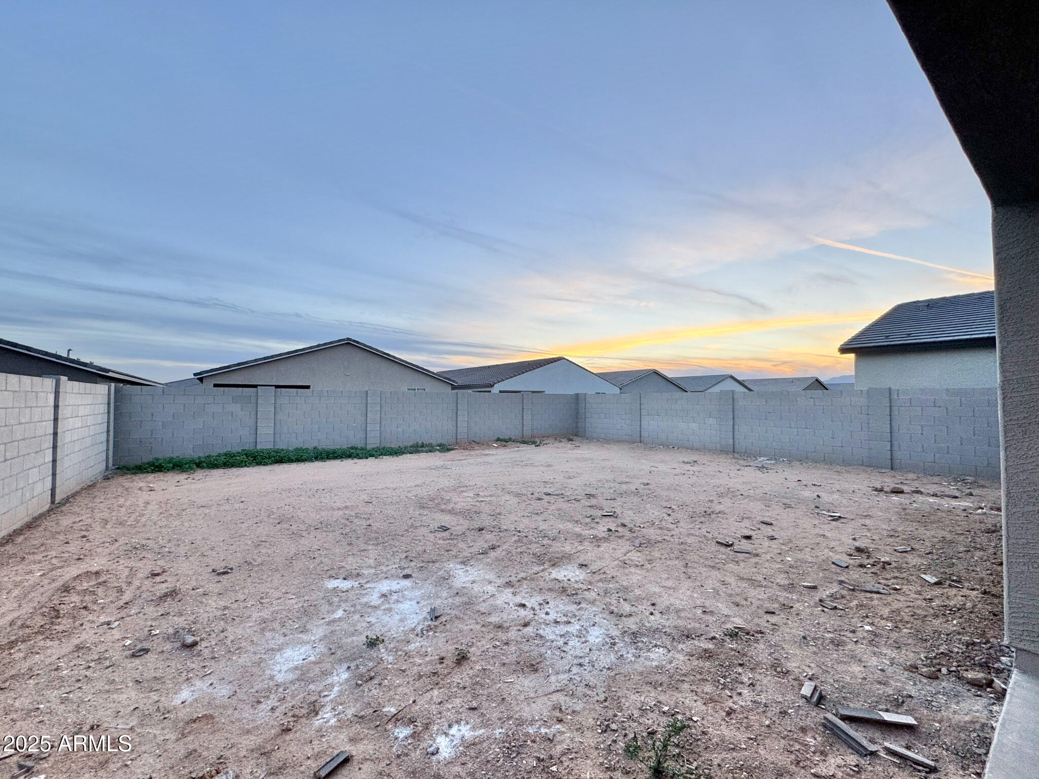 15723 W CAMDEN Avenue