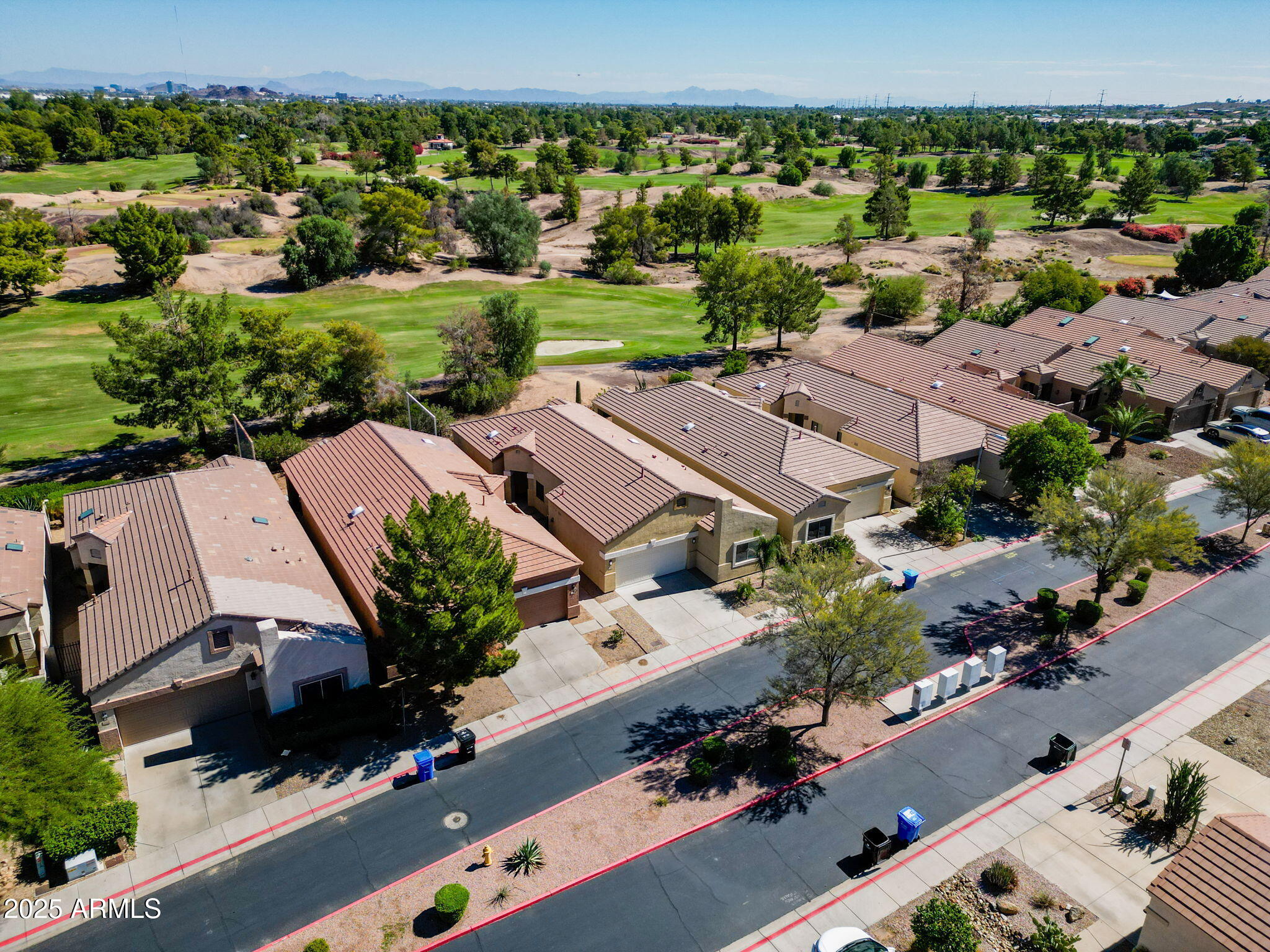 3252 E MALDONADO Drive