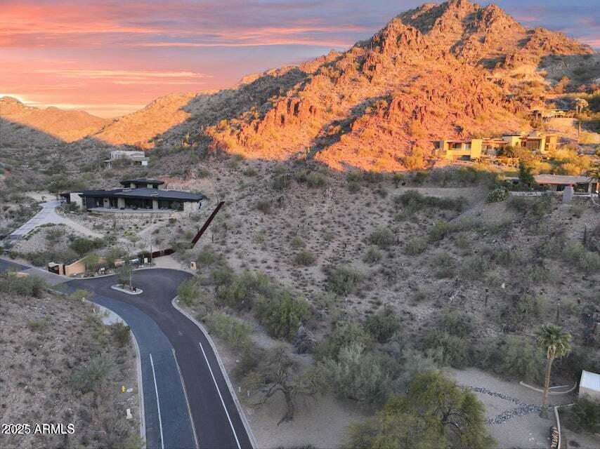 7133 N 40TH Street, 182