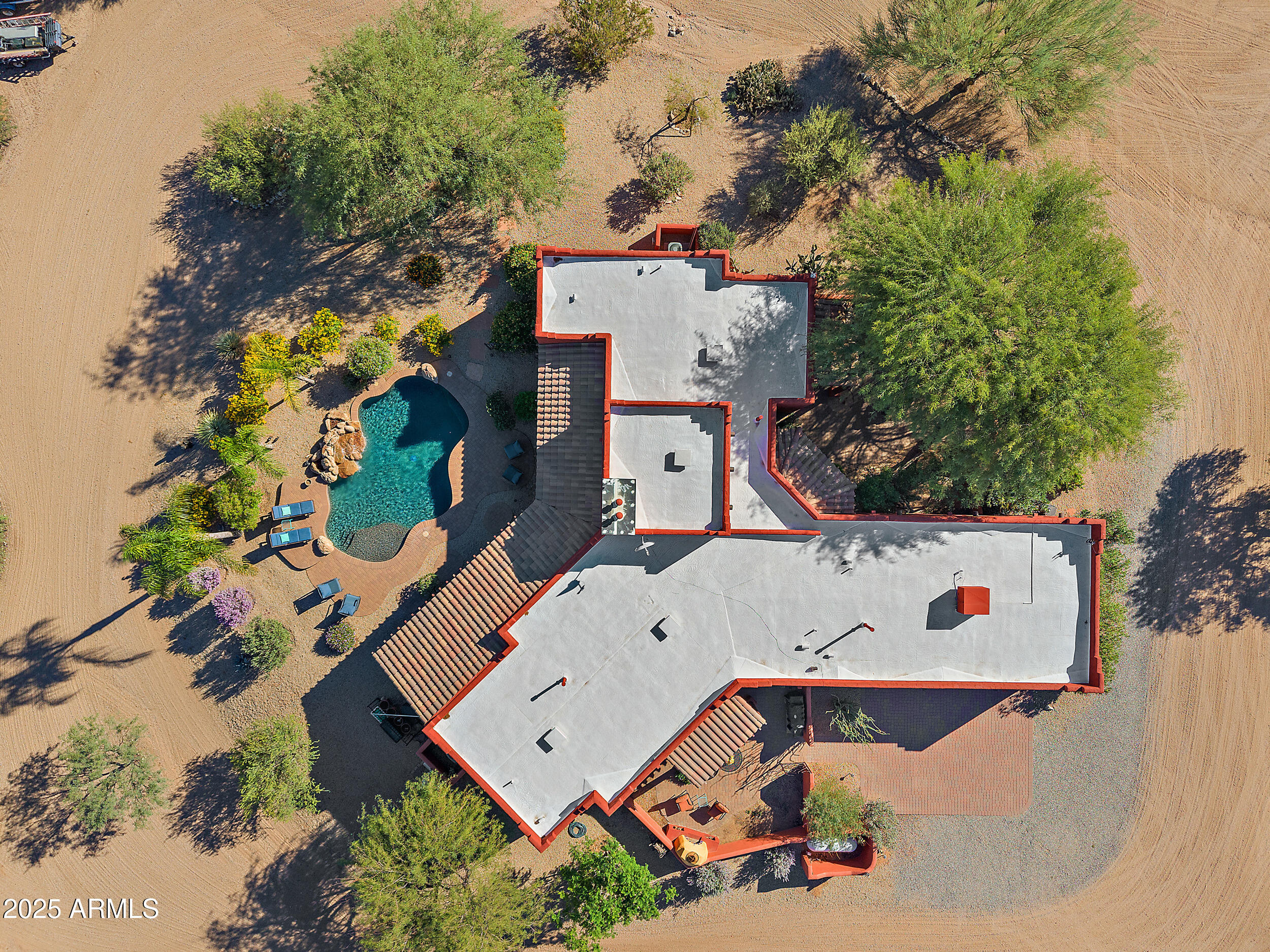 14215 E CALLE DE LAS ESTRELLAS Drive