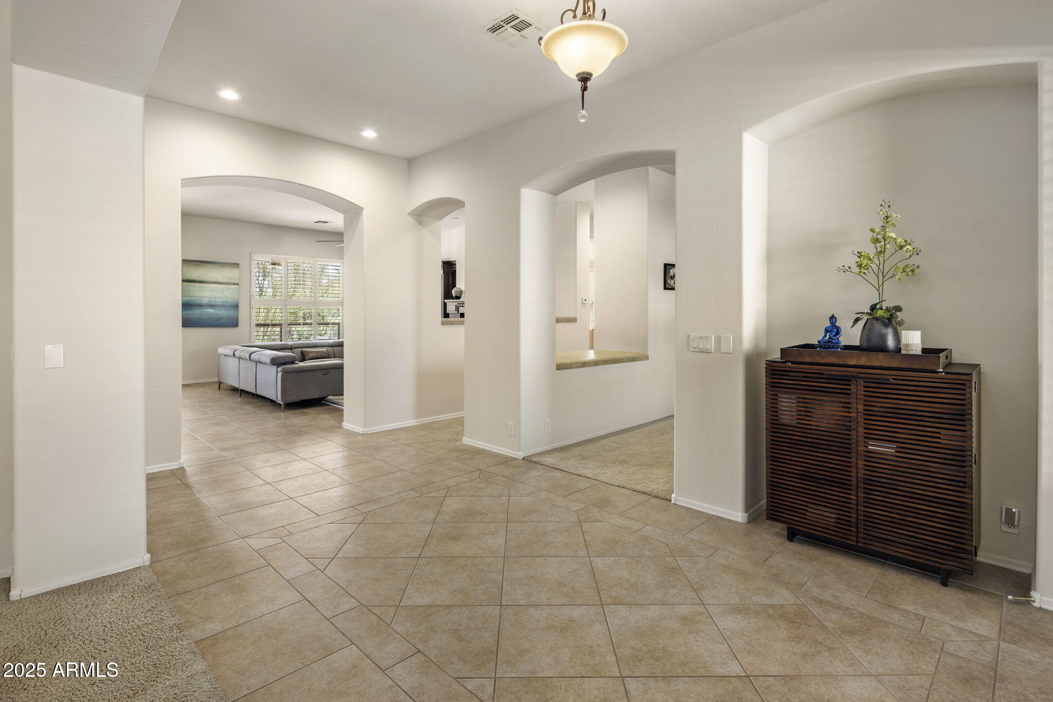 5677 E Hedgehog Place