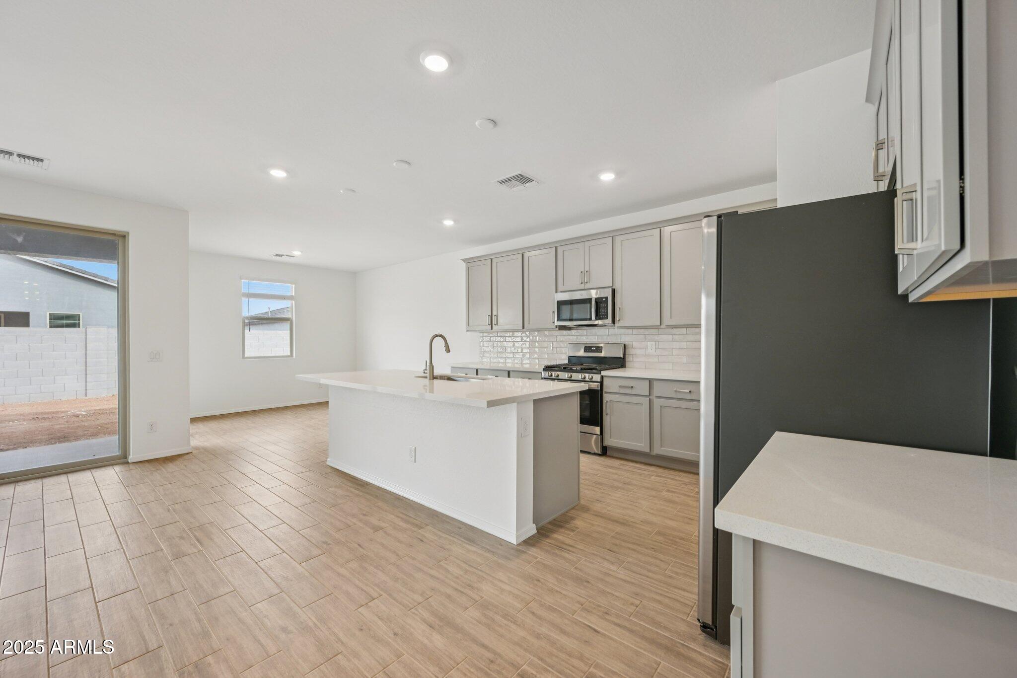 46985 W CANSADOS Road