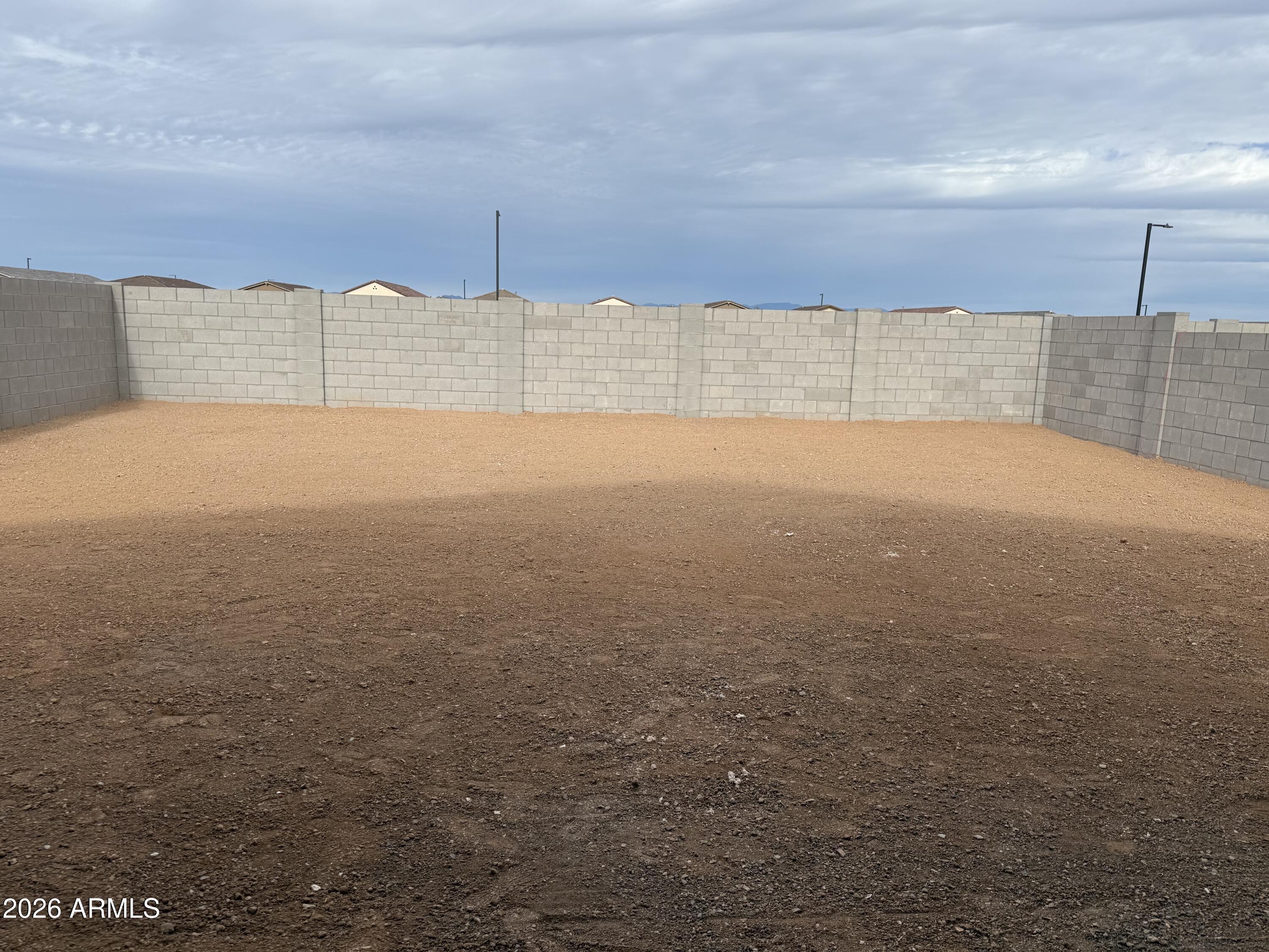 18248 W CAMINO DE ORO