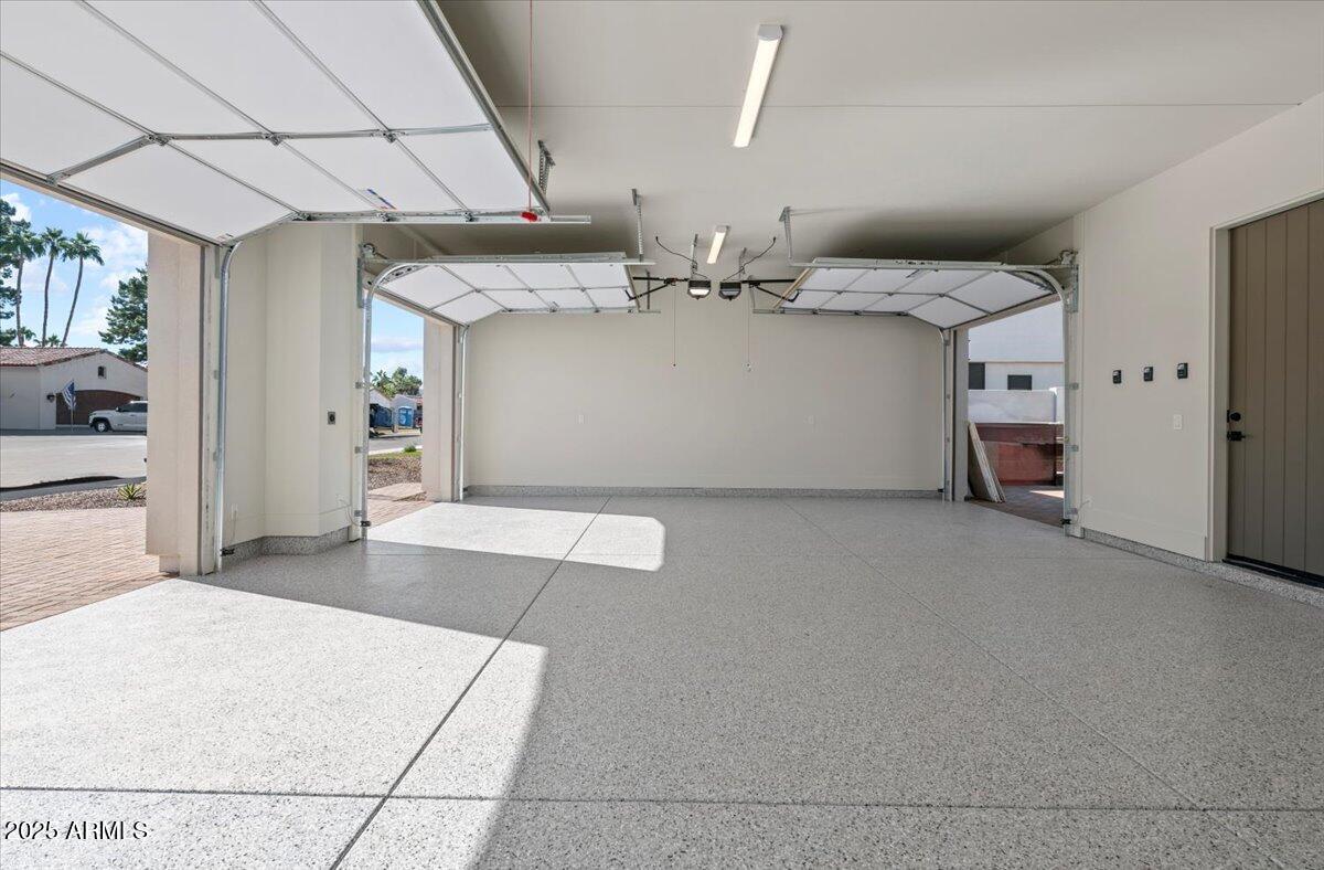 8108 E DEL CRISTAL Drive