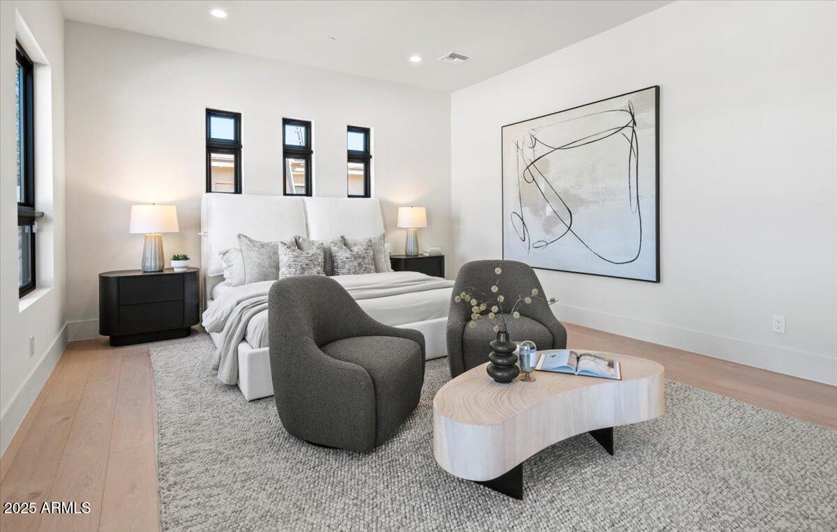 8108 E DEL CRISTAL Drive