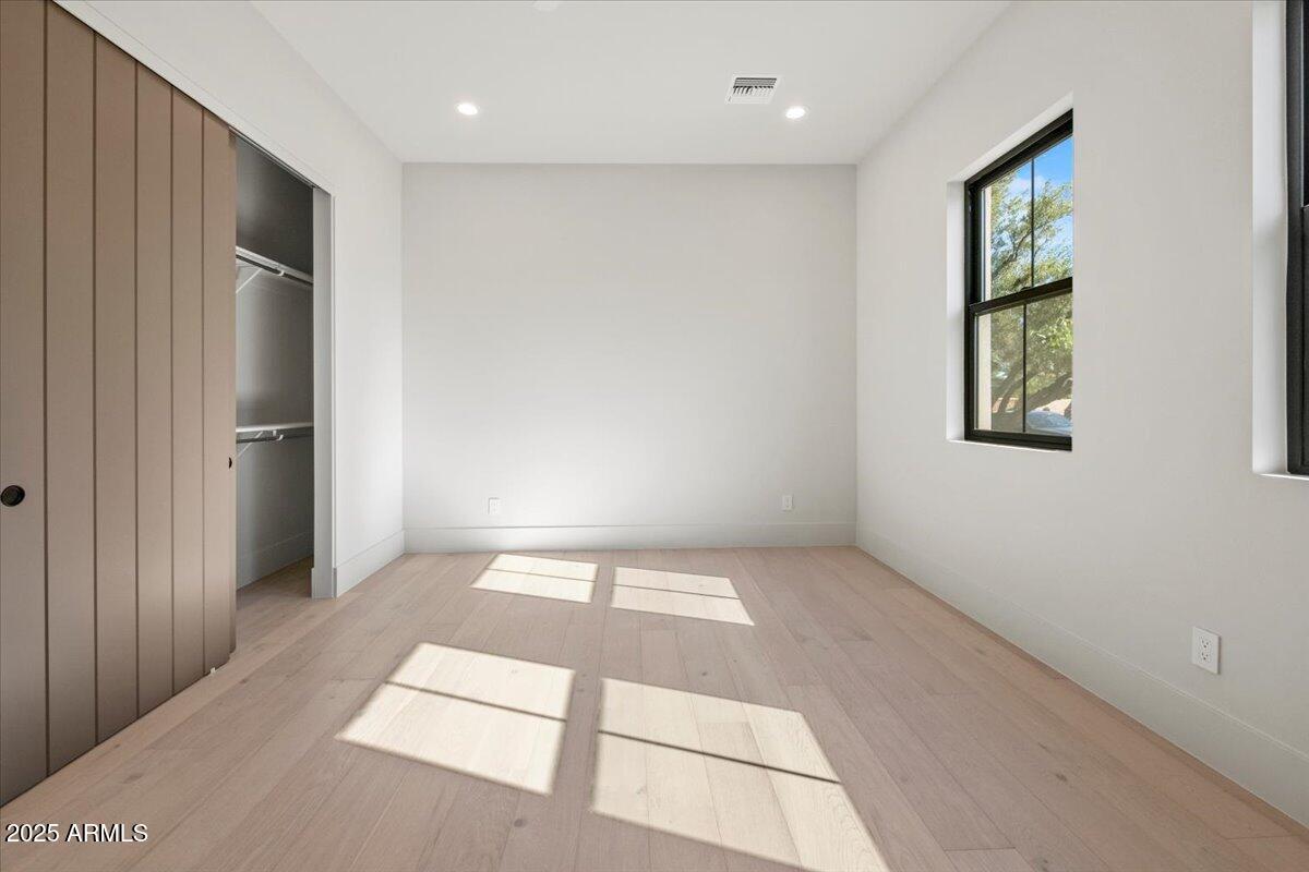 8108 E DEL CRISTAL Drive