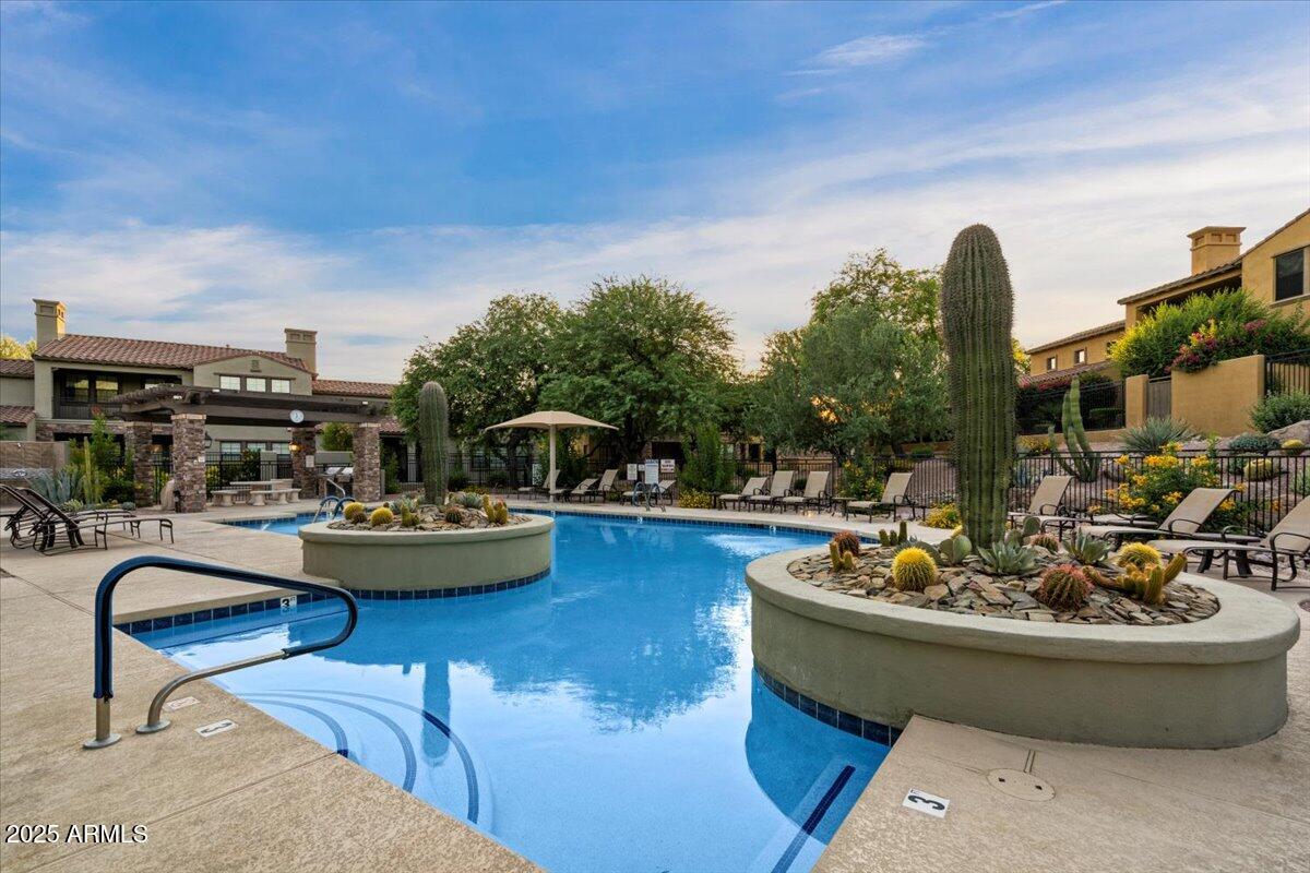 20750 N 87TH Street, 2115