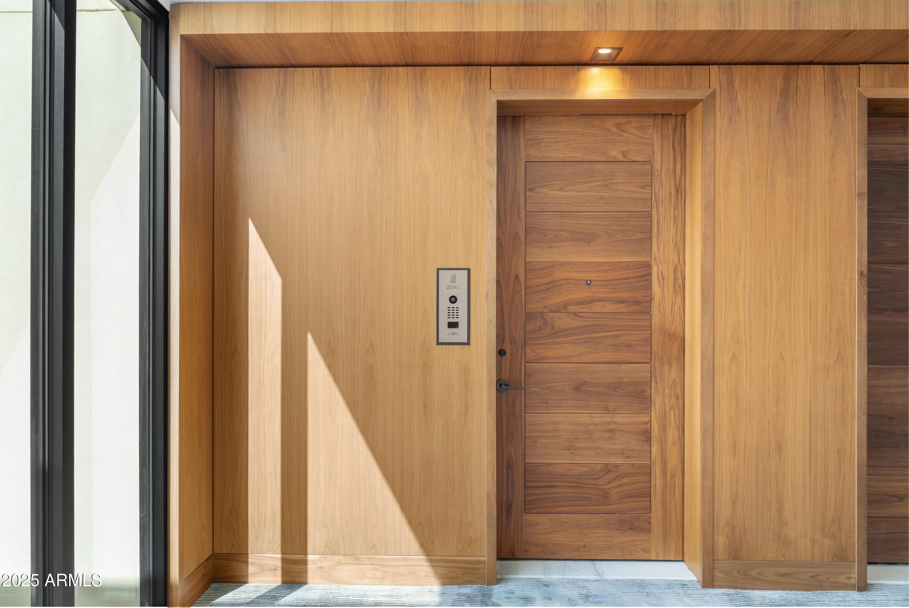 6587 N PALMERAIE Boulevard, 2041