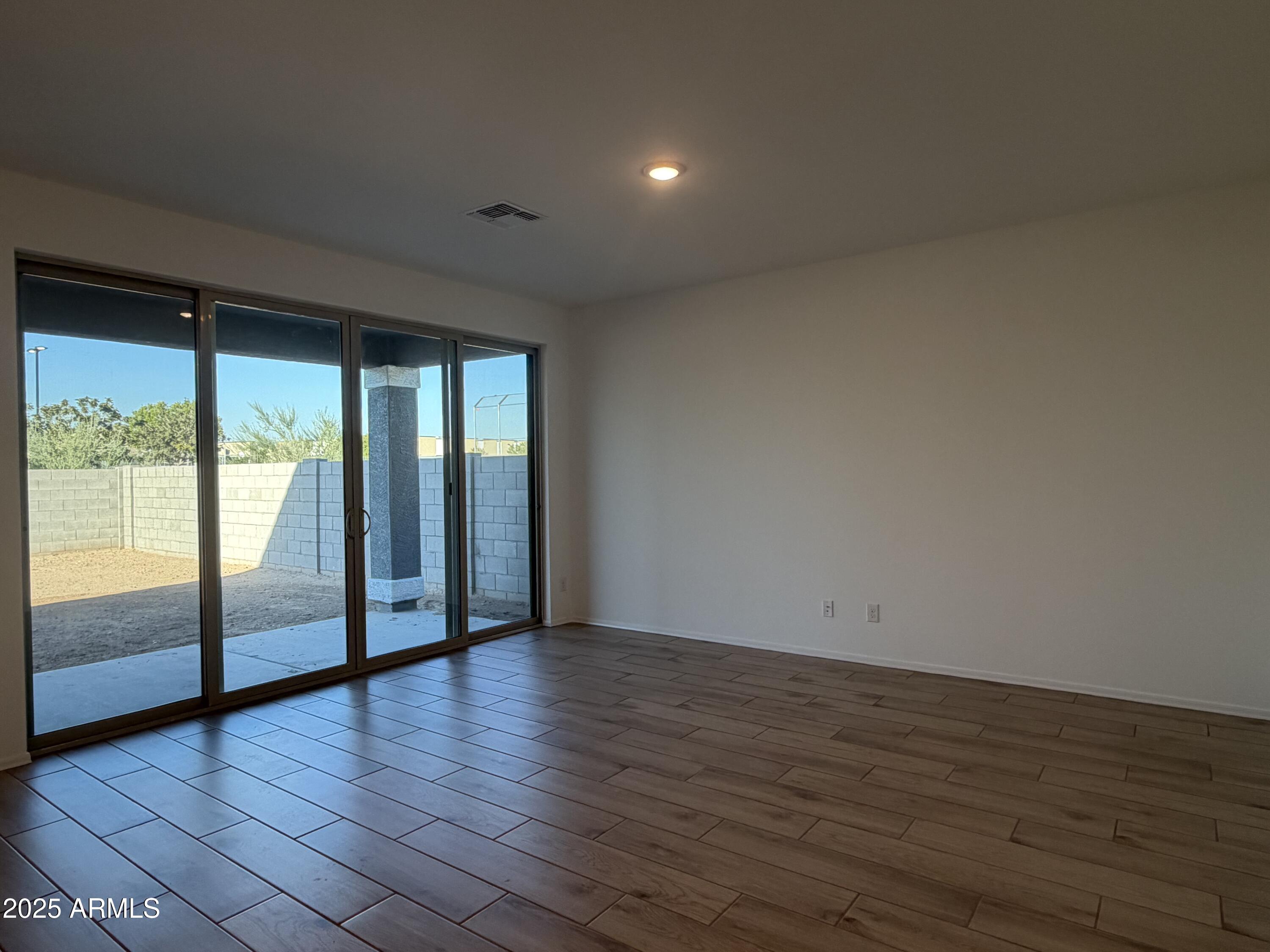 24168 W BOWKER Street