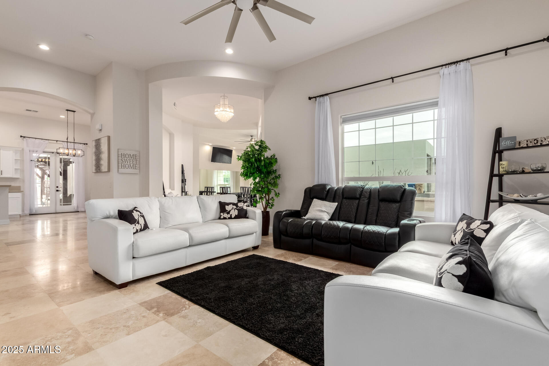 19731 W AMELIA Avenue