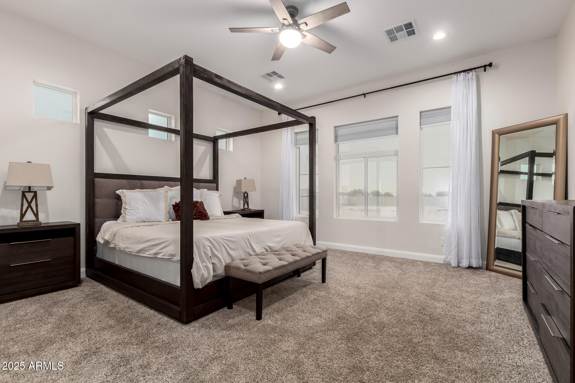 19731 W AMELIA Avenue