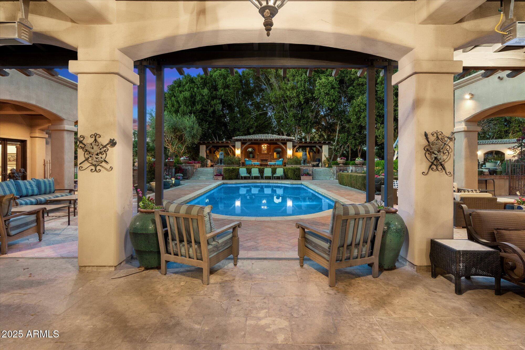 6402 E CHAPARRAL Road