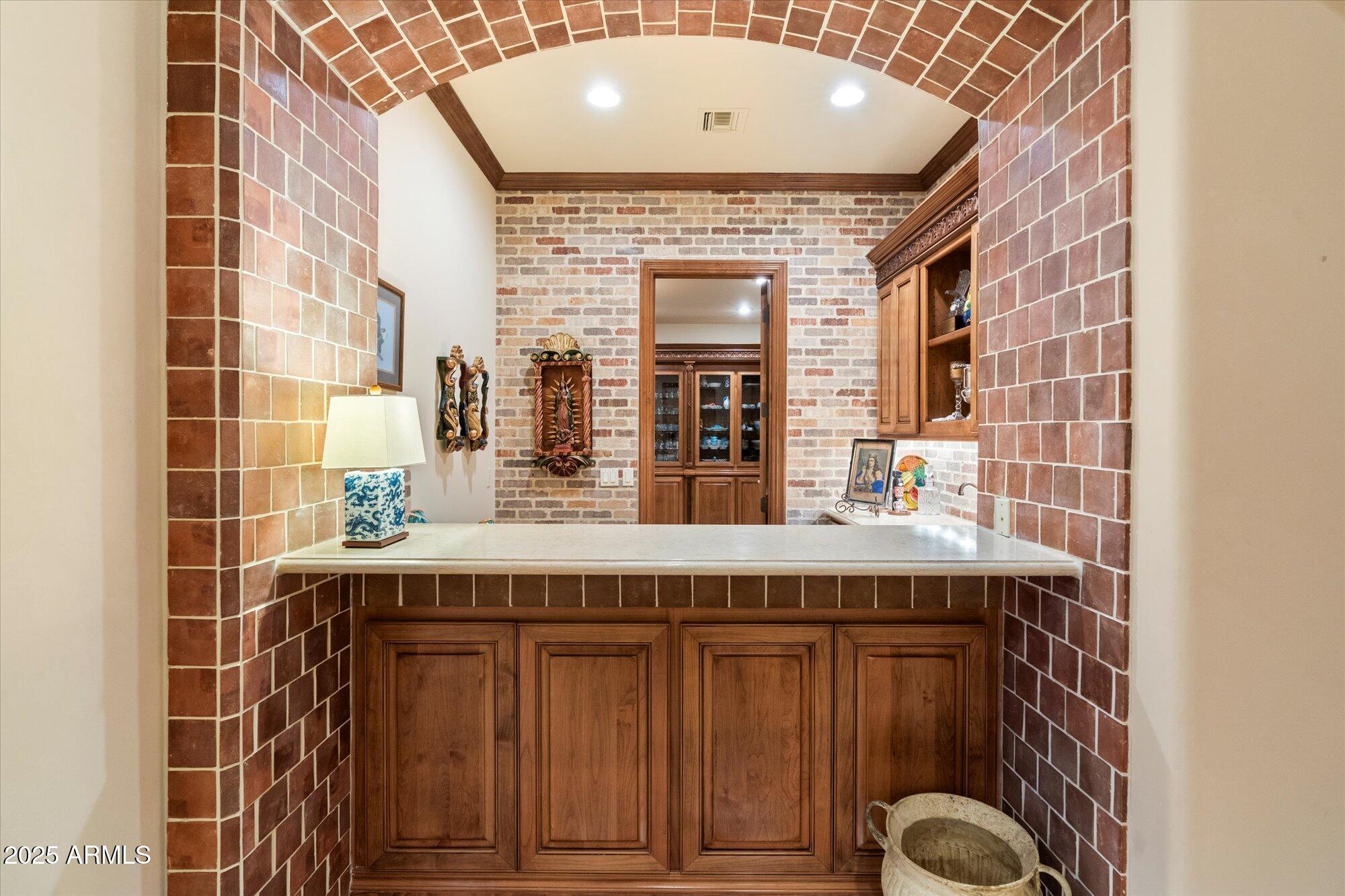 6402 E CHAPARRAL Road