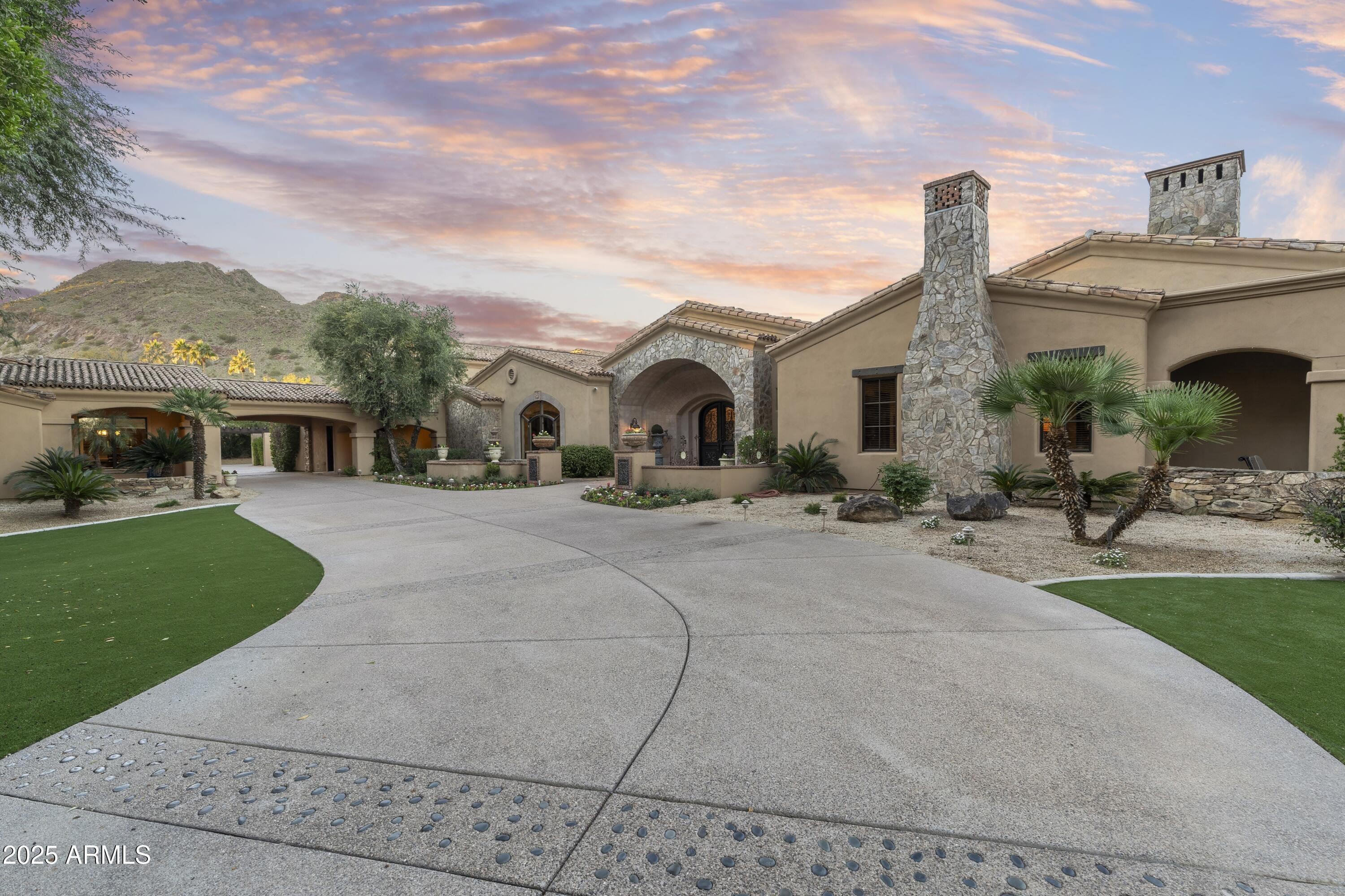 6402 E CHAPARRAL Road