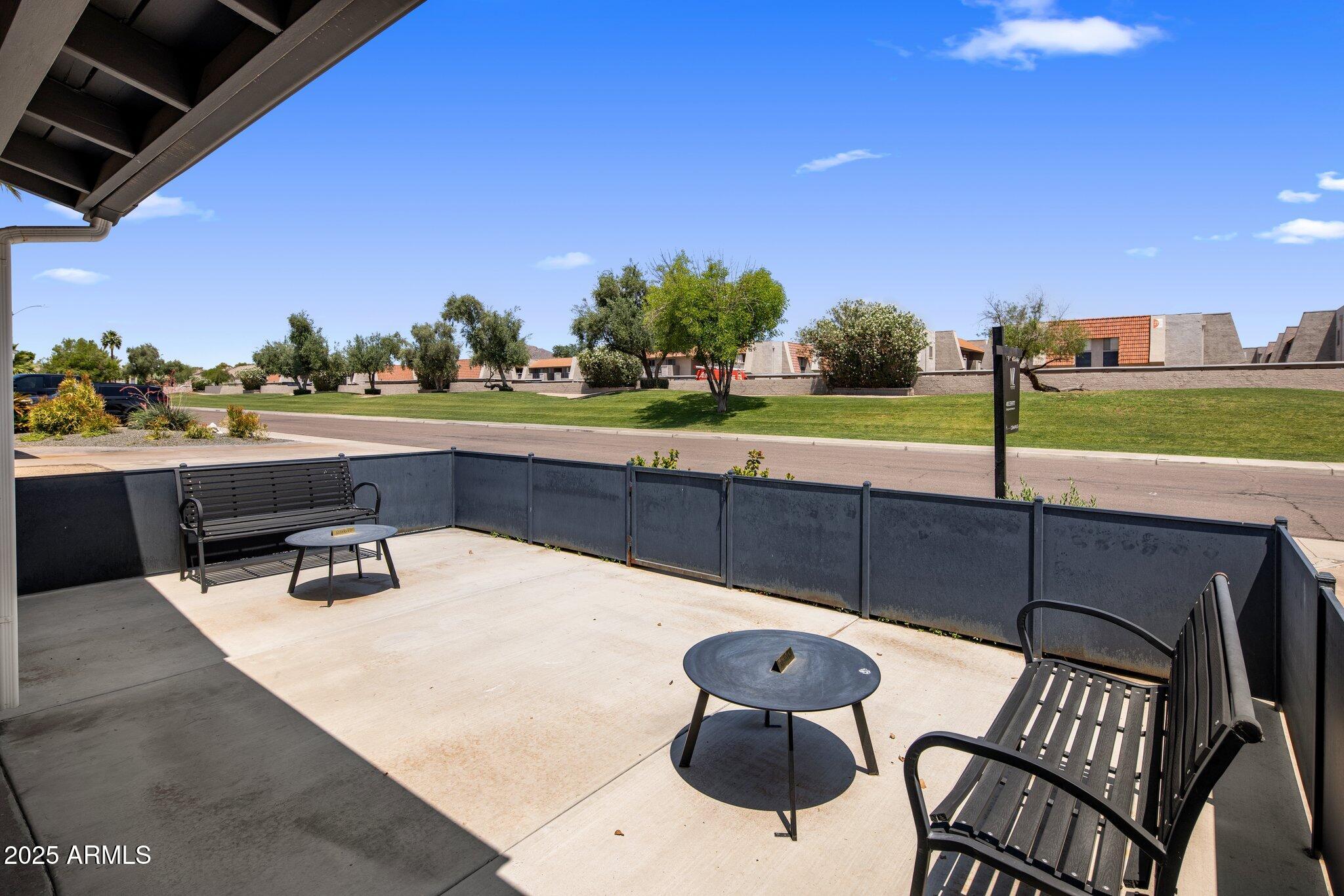 7707 E EARLL Drive, Scottsdale