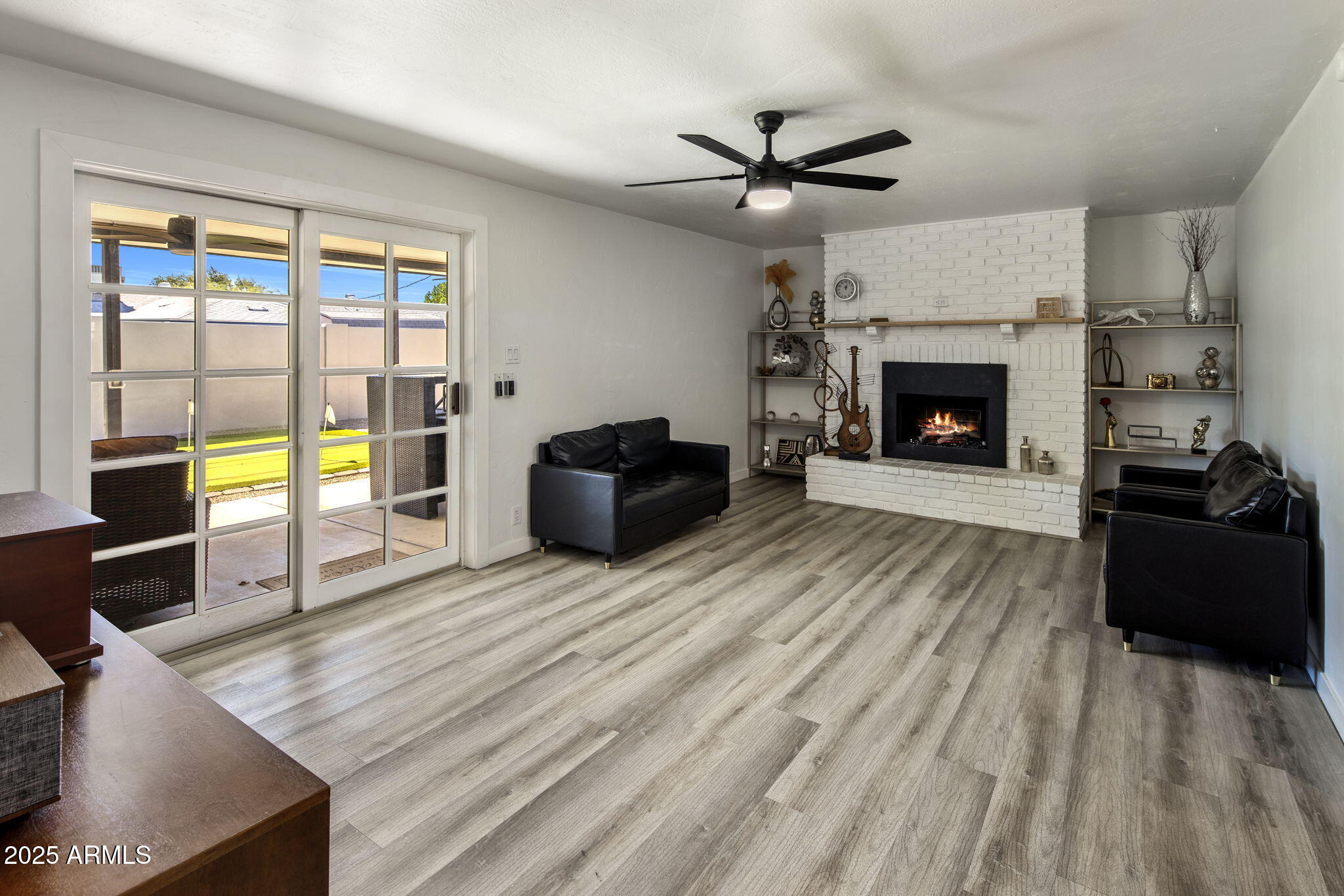 7707 E EARLL Drive, Scottsdale