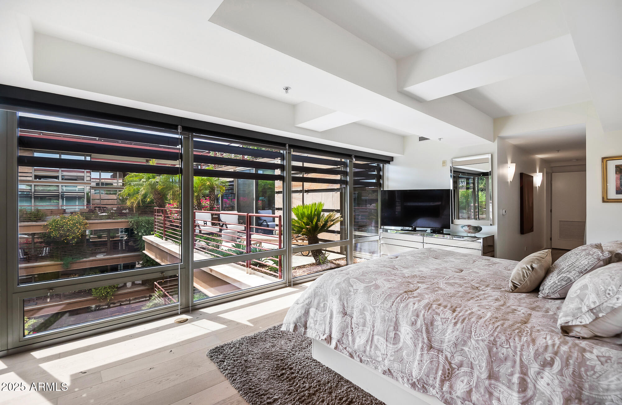 7141 E RANCHO VISTA Drive, 6007