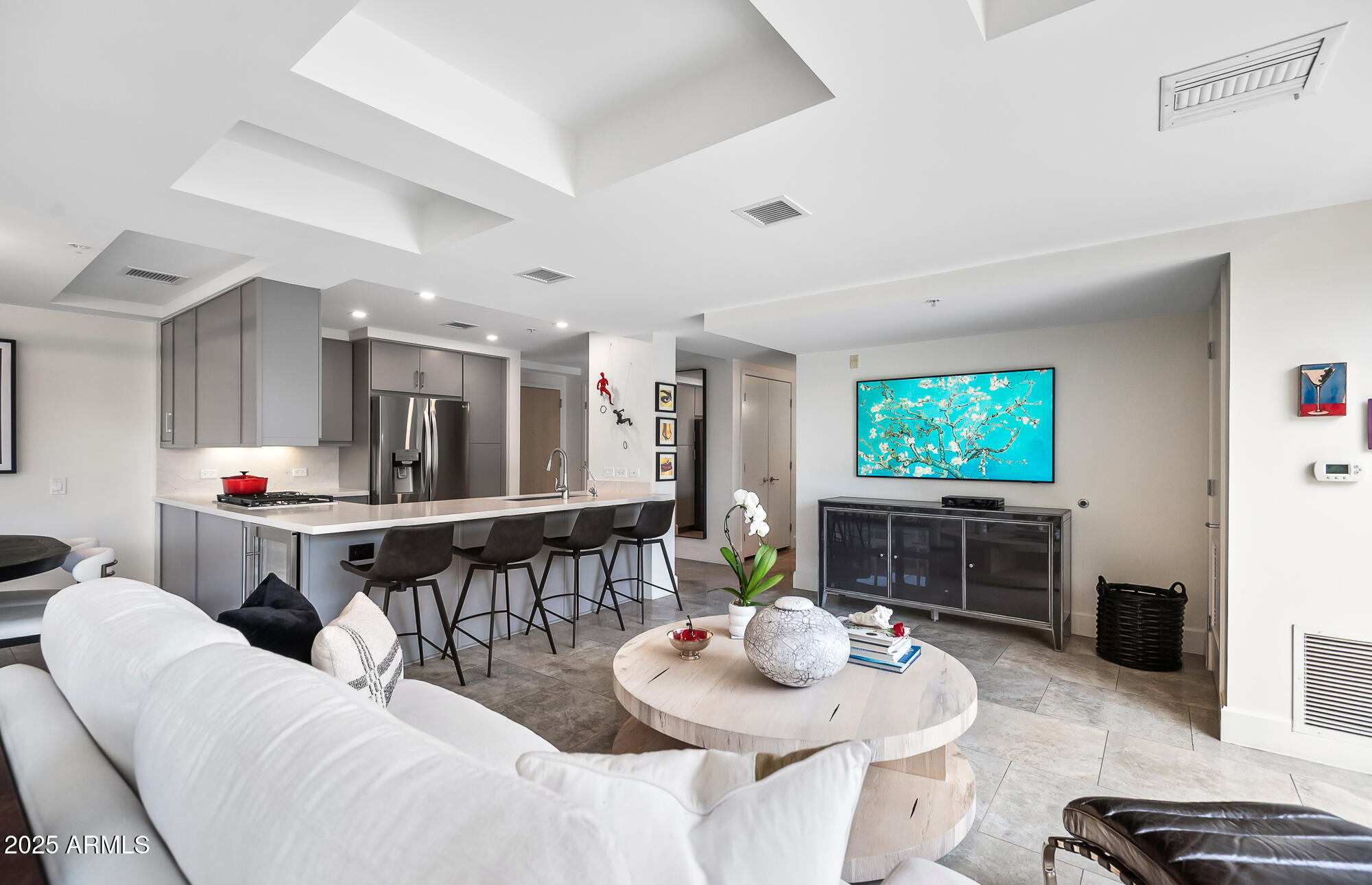 7141 E RANCHO VISTA Drive, 6007