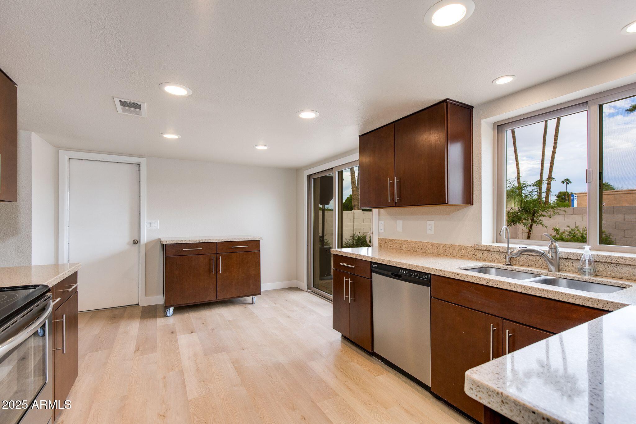 7785 E LUKE Lane, Scottsdale