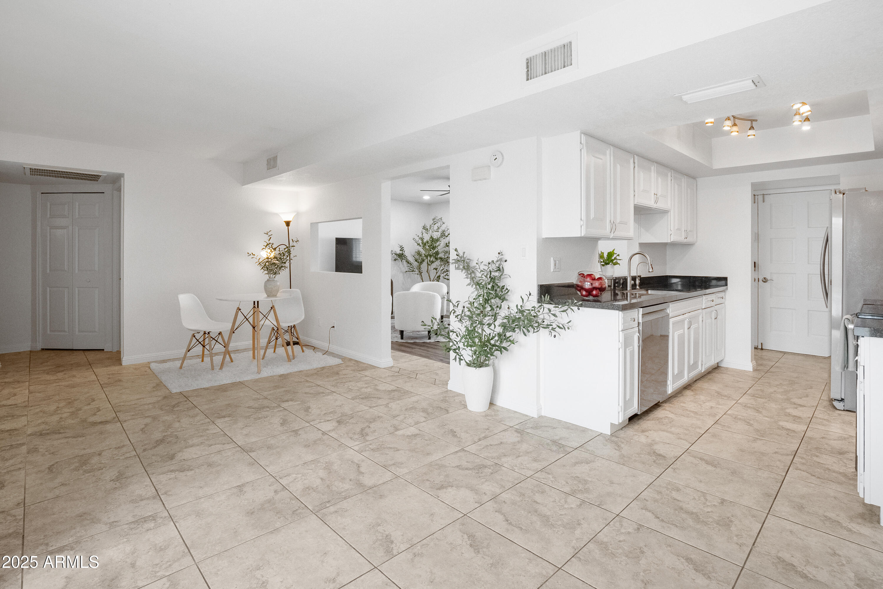 3928 N GRANITE REEF Road, Scottsdale