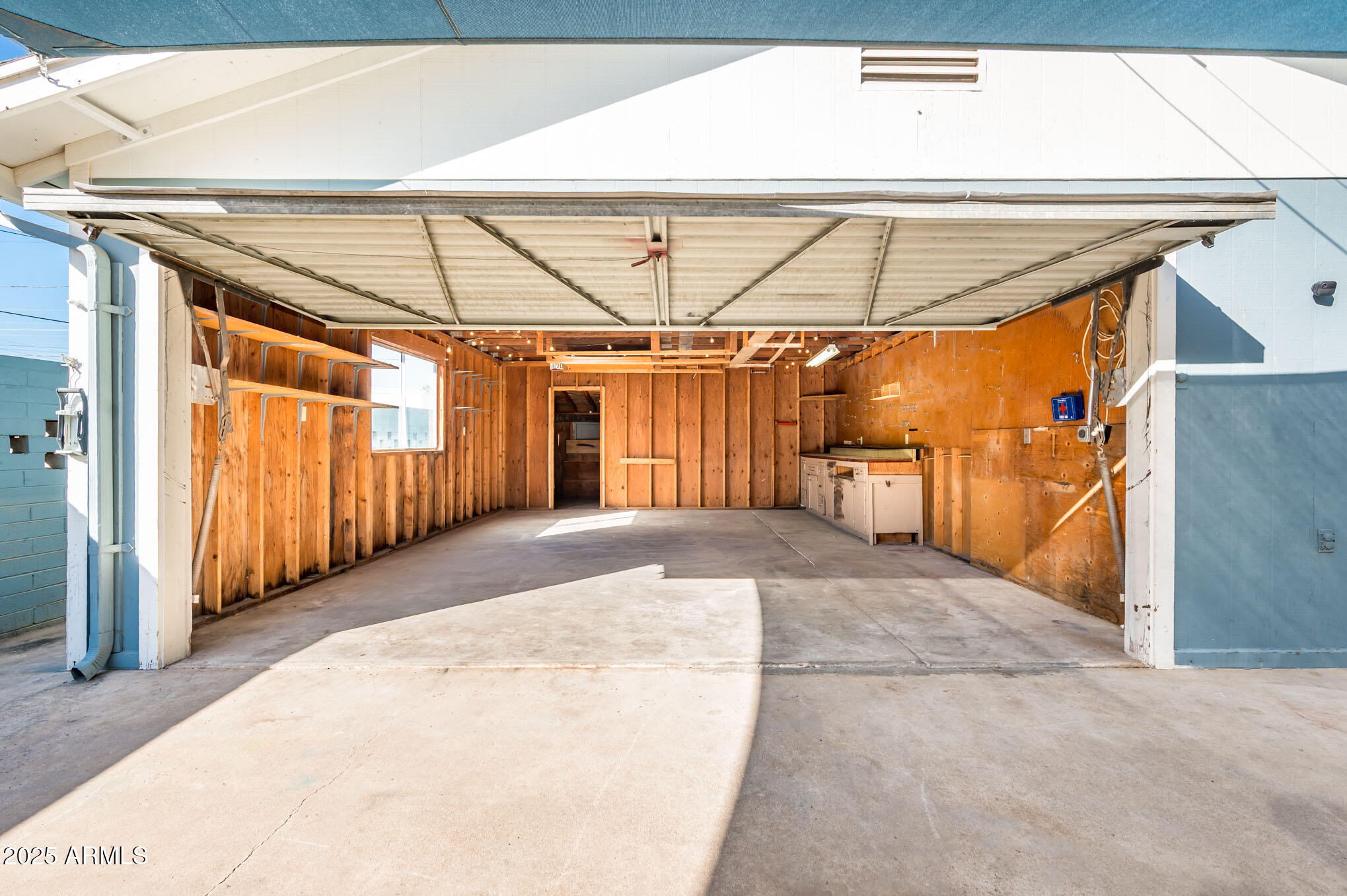 5616 N 22ND Drive, Phoenix