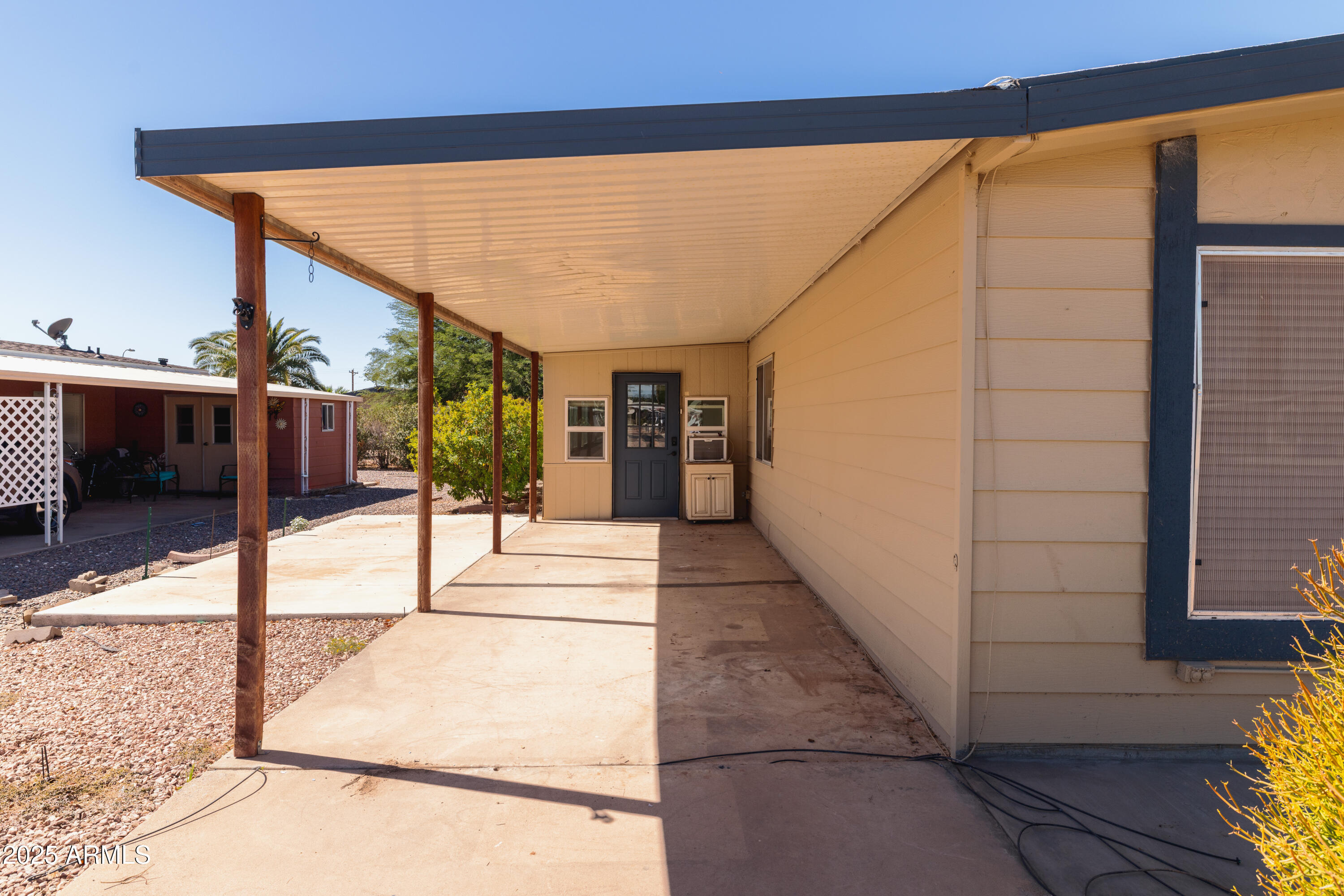 25424 S MONTANA Avenue, Sun Lakes