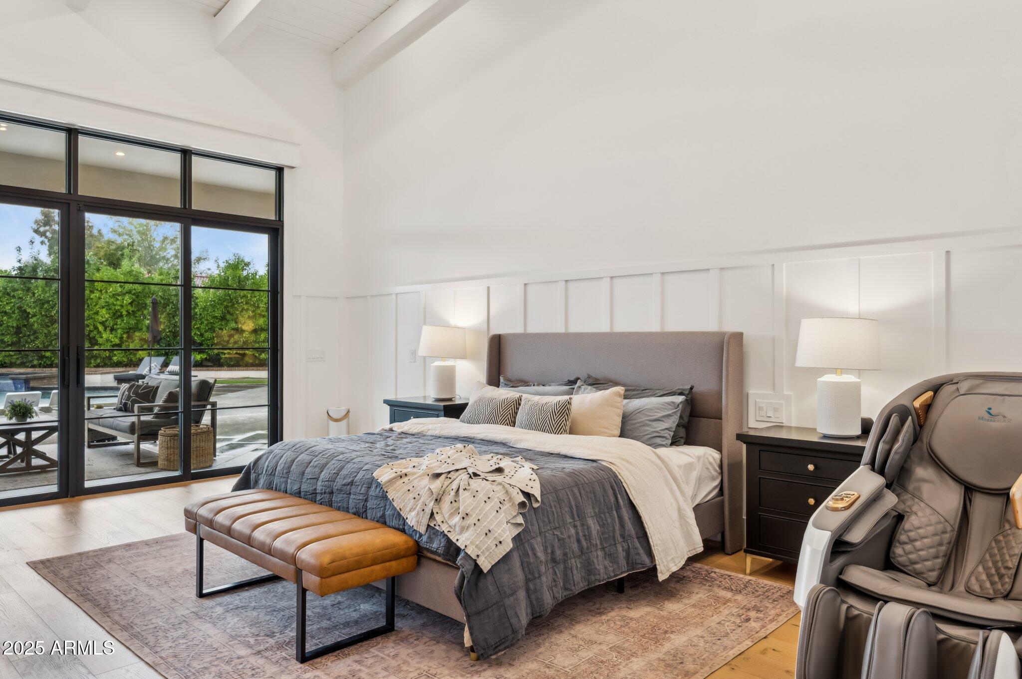 8624 E CAROL Way, Scottsdale