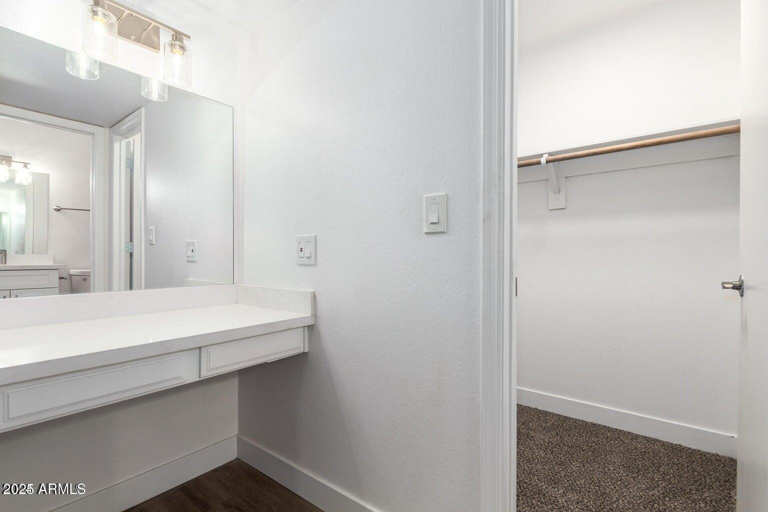 1713 W CORTEZ Circle, Chandler