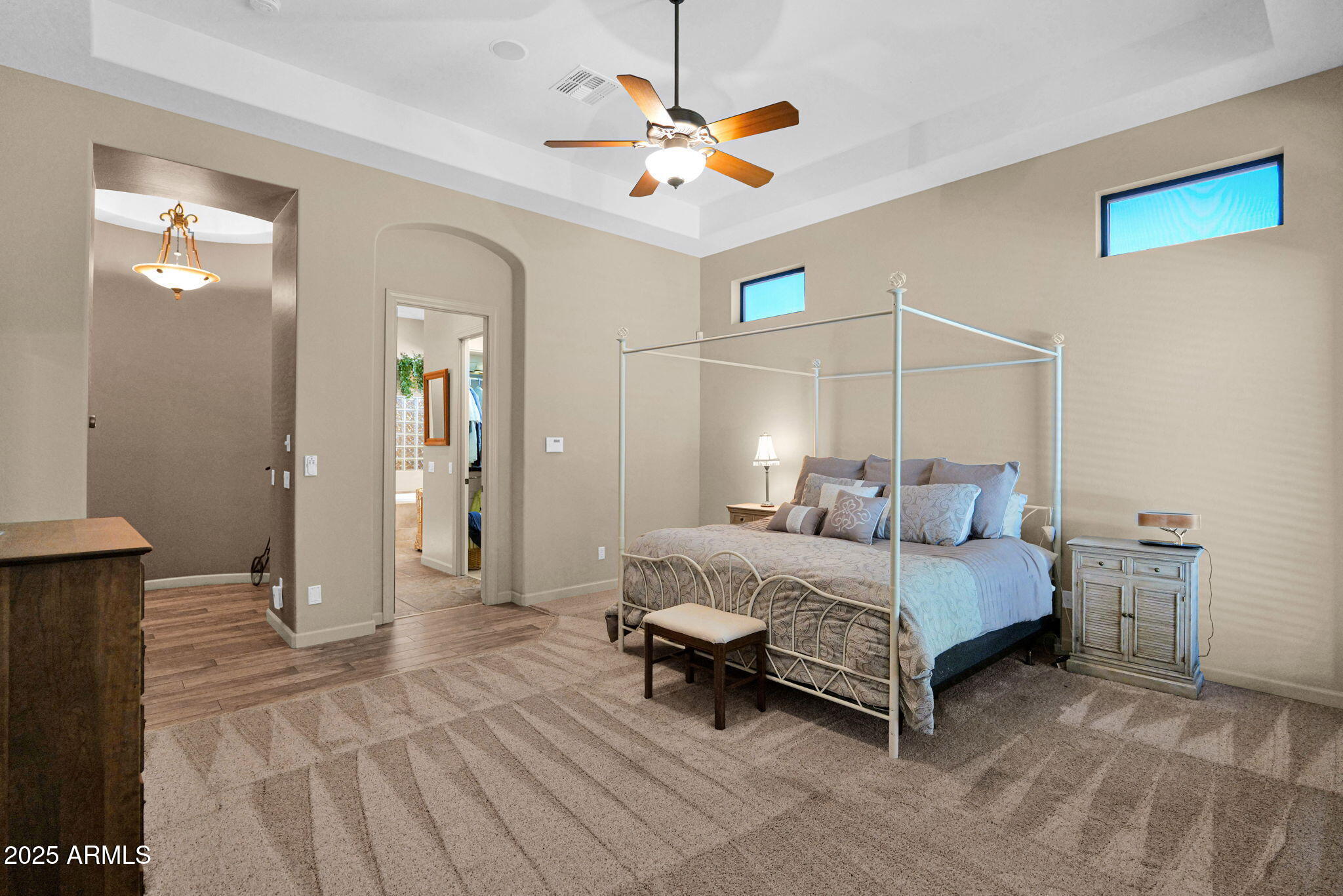 4207 N ARBOLES Circle