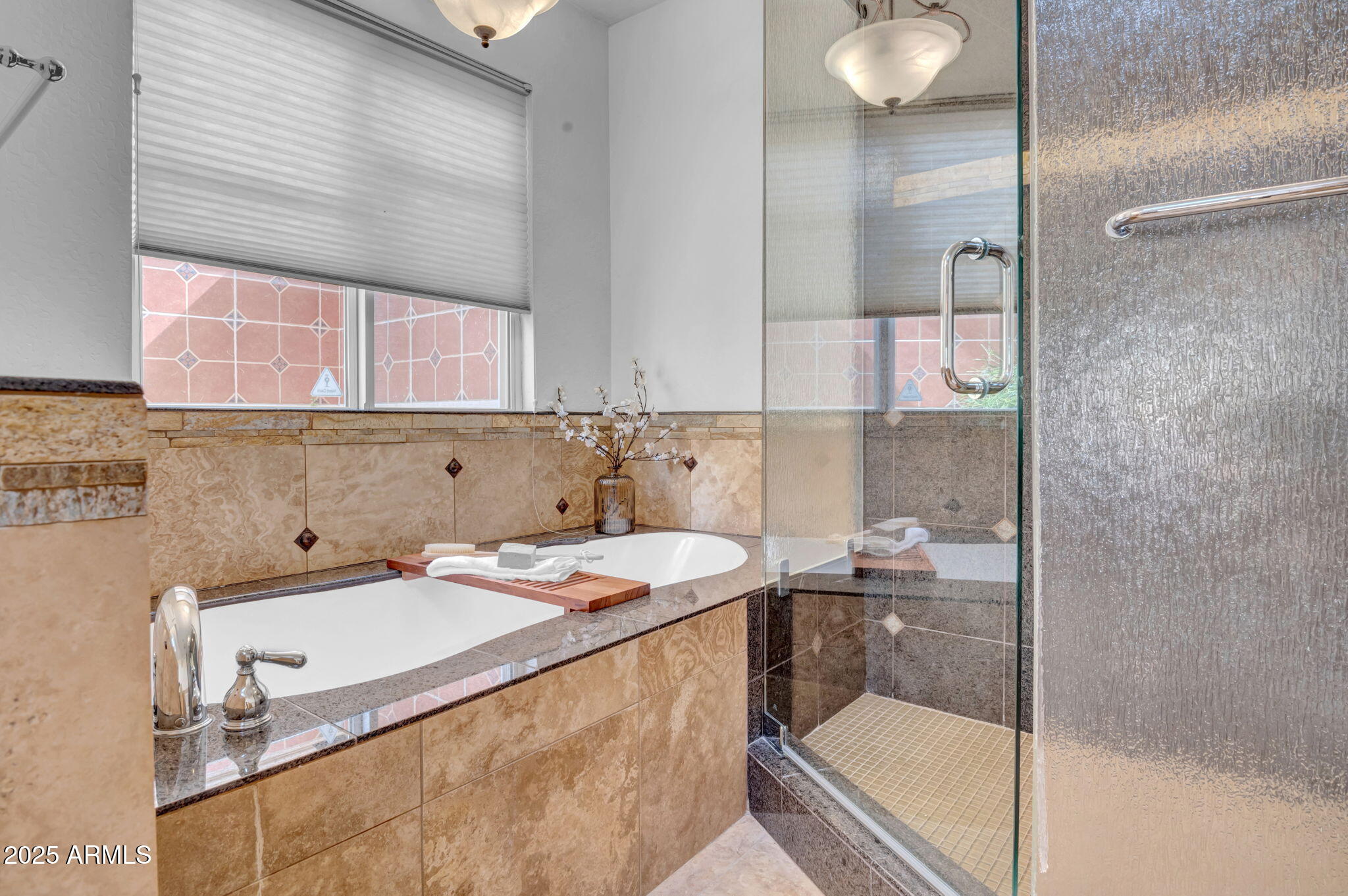 1840 E NICOLET Avenue, Phoenix