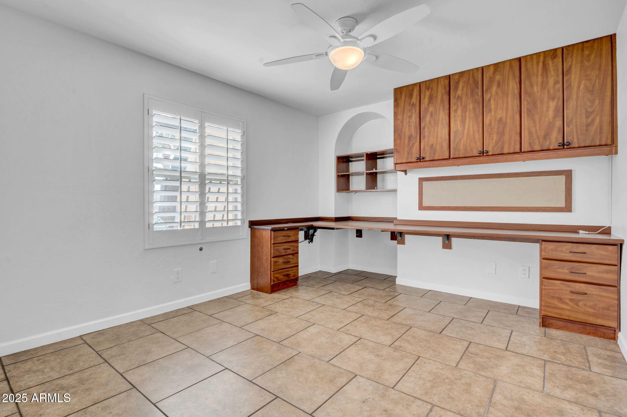 1840 E NICOLET Avenue, Phoenix