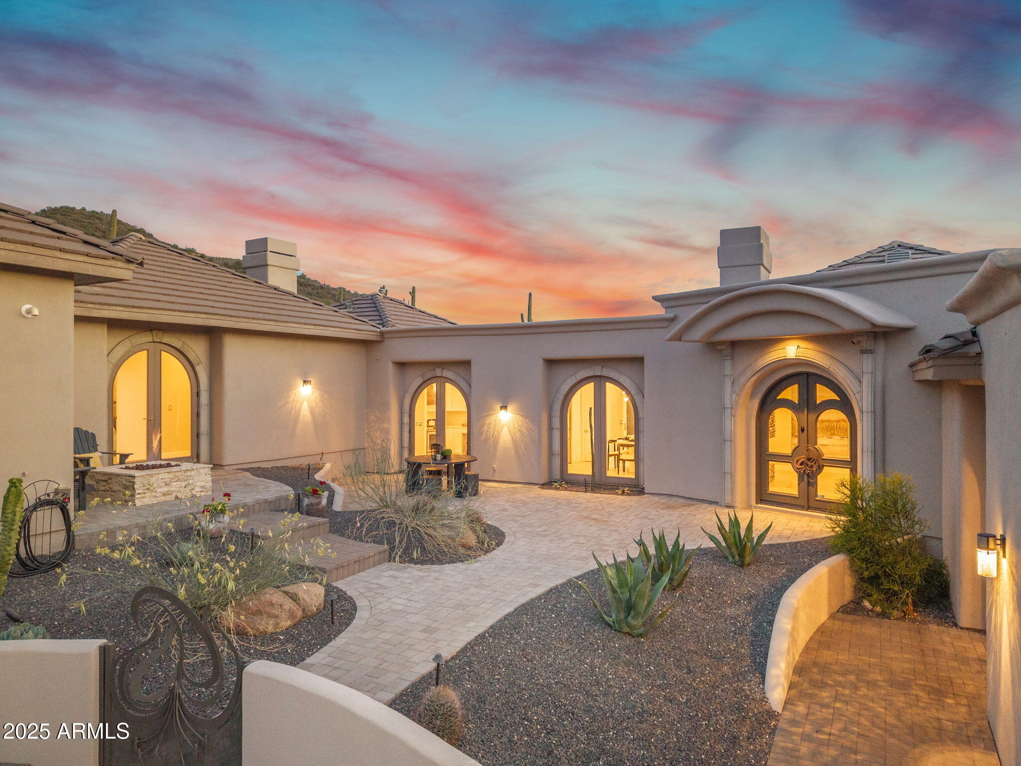 5950 E RESTIN Road, Cave Creek