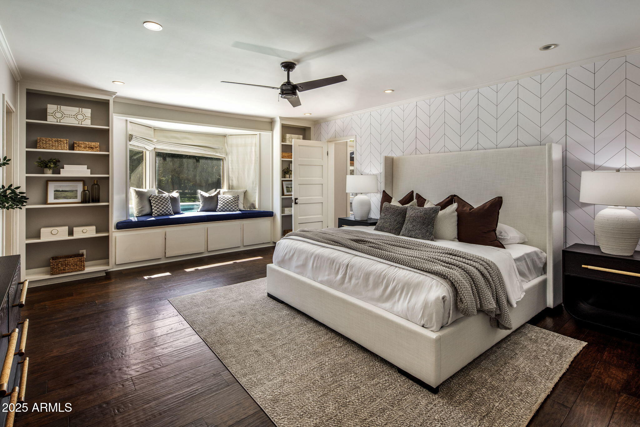 525 W Berridge Lane, Phoenix