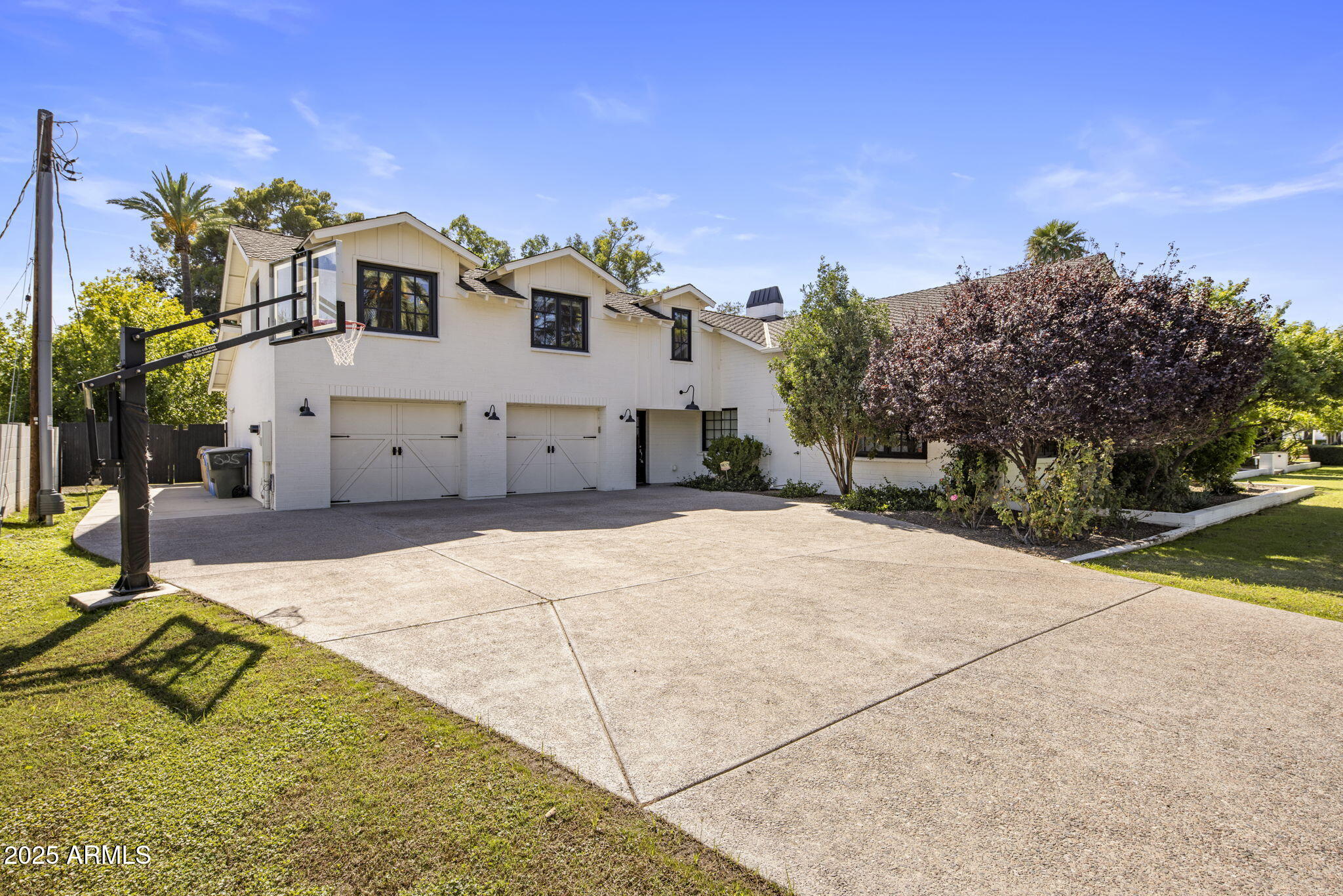 525 W Berridge Lane, Phoenix