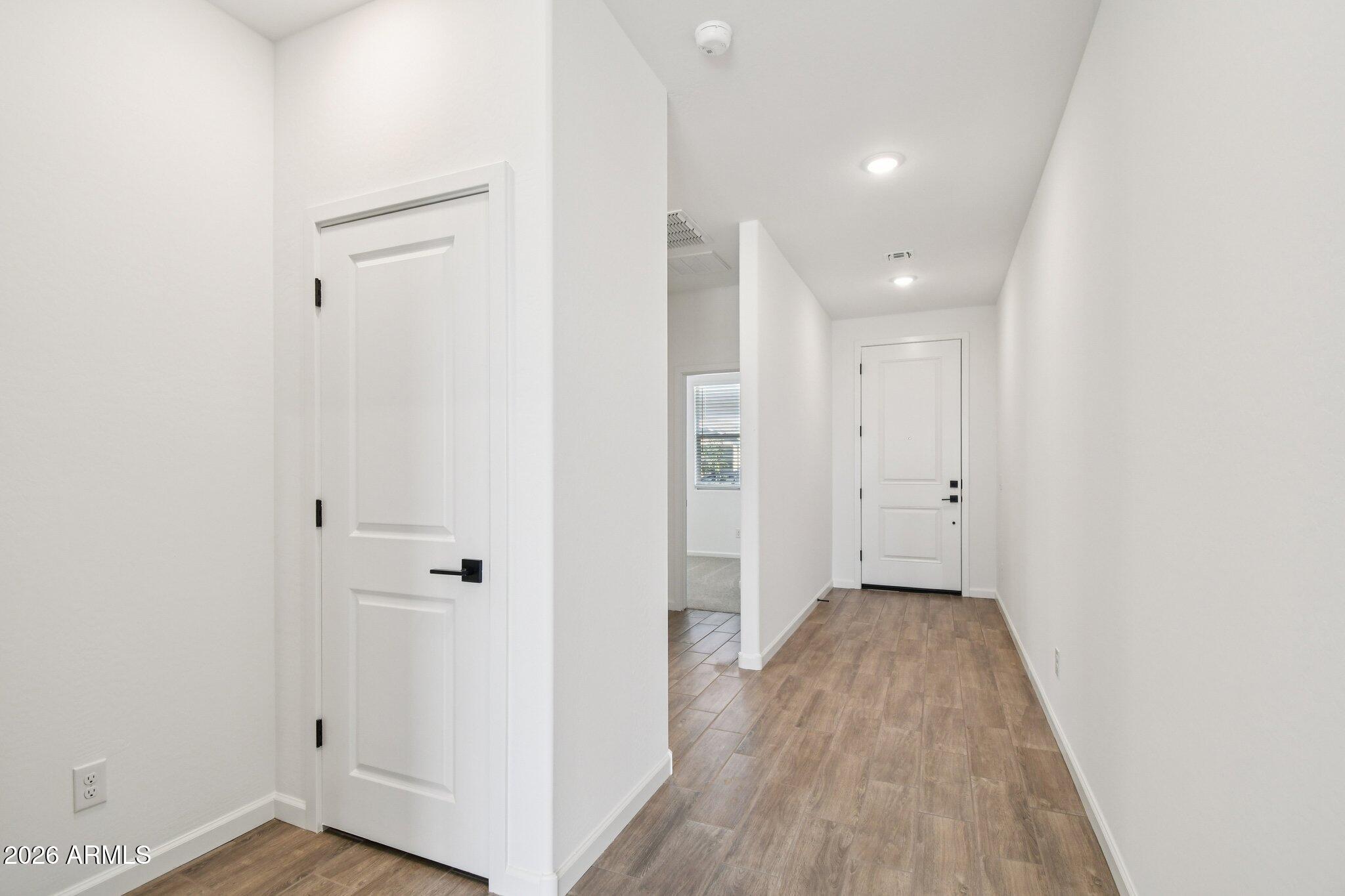 9541 W TAMARISK Avenue, Tolleson