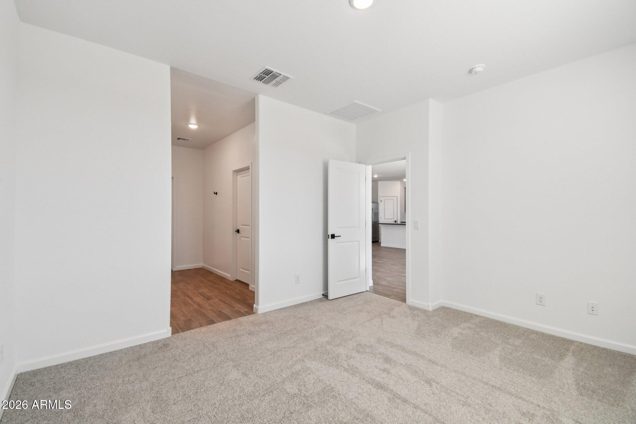 9541 W TAMARISK Avenue, Tolleson