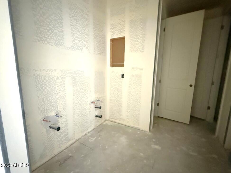 9616 W TAMARISK Avenue, Tolleson