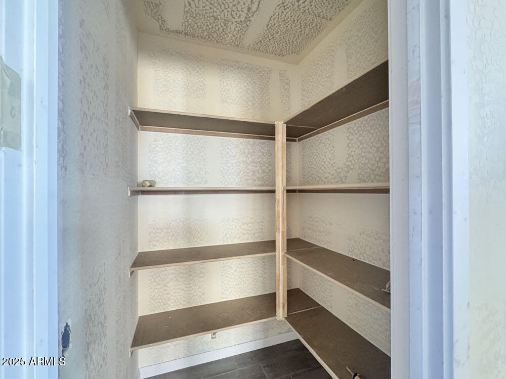 15728 W CAMDEN Avenue, Waddell