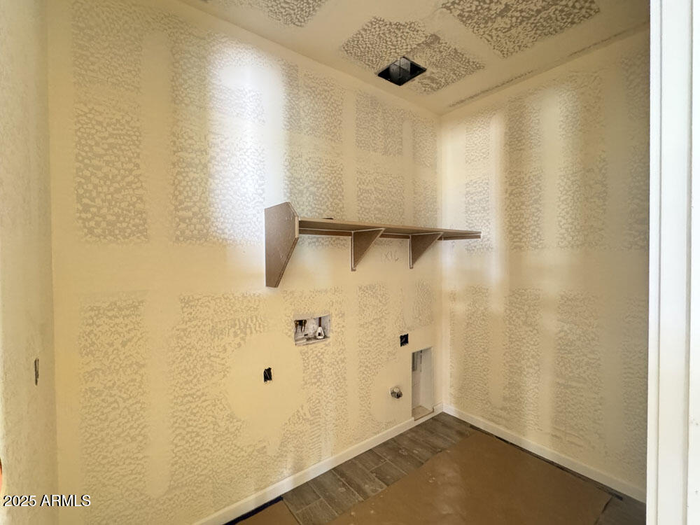 15728 W CAMDEN Avenue, Waddell