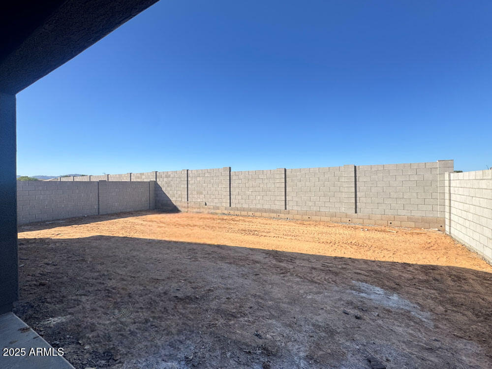 15728 W CAMDEN Avenue, Waddell