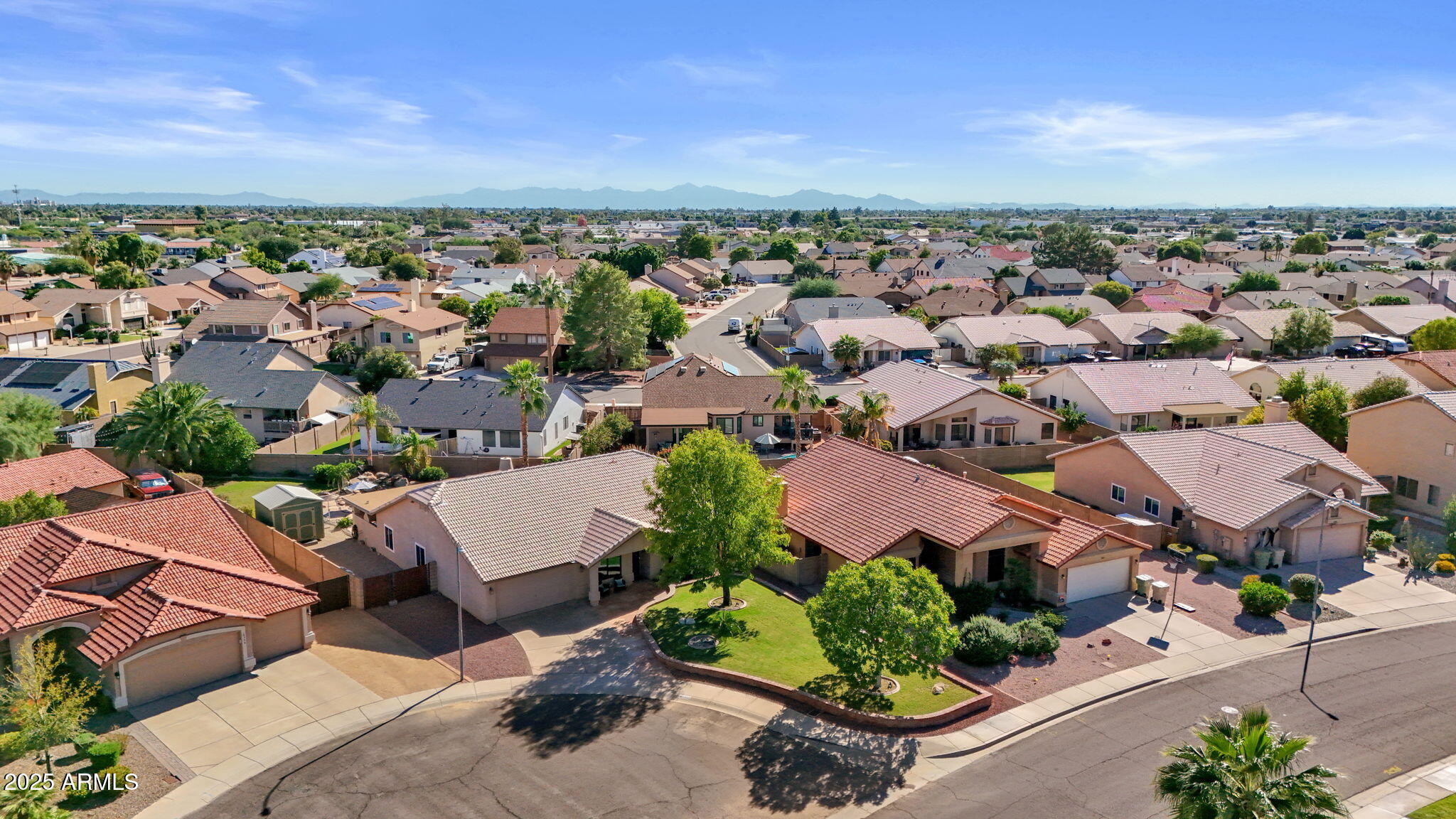 6361 W GROVERS Avenue, Glendale