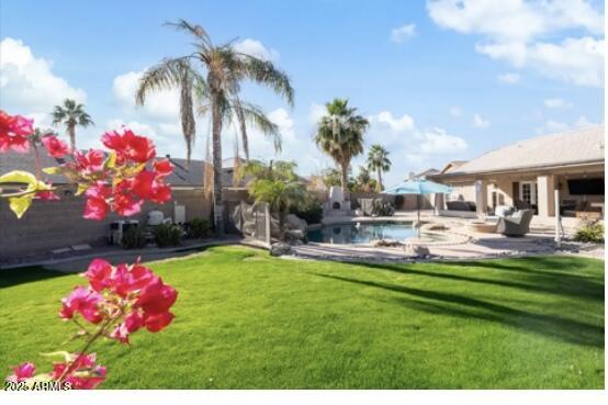 6361 W GROVERS Avenue, Glendale