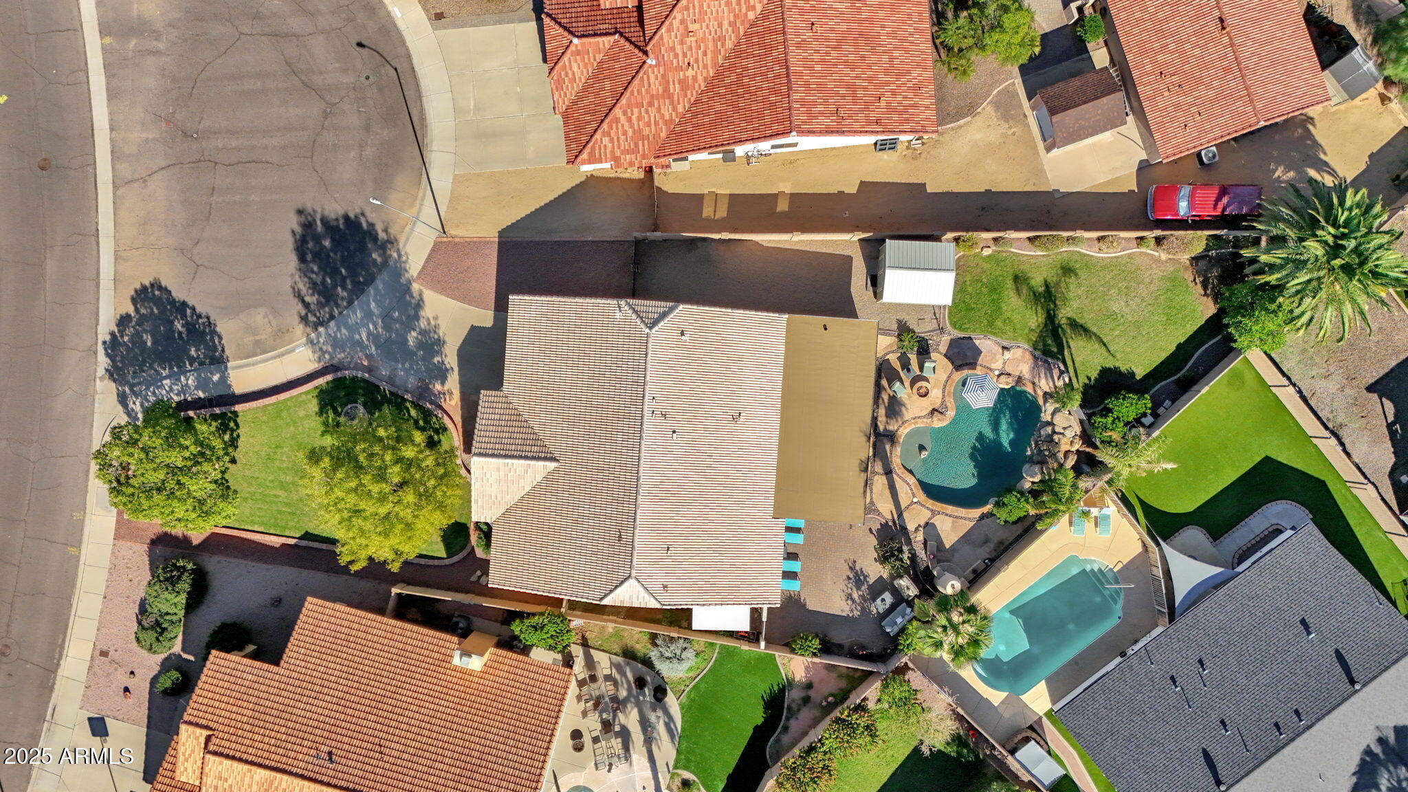 6361 W GROVERS Avenue, Glendale