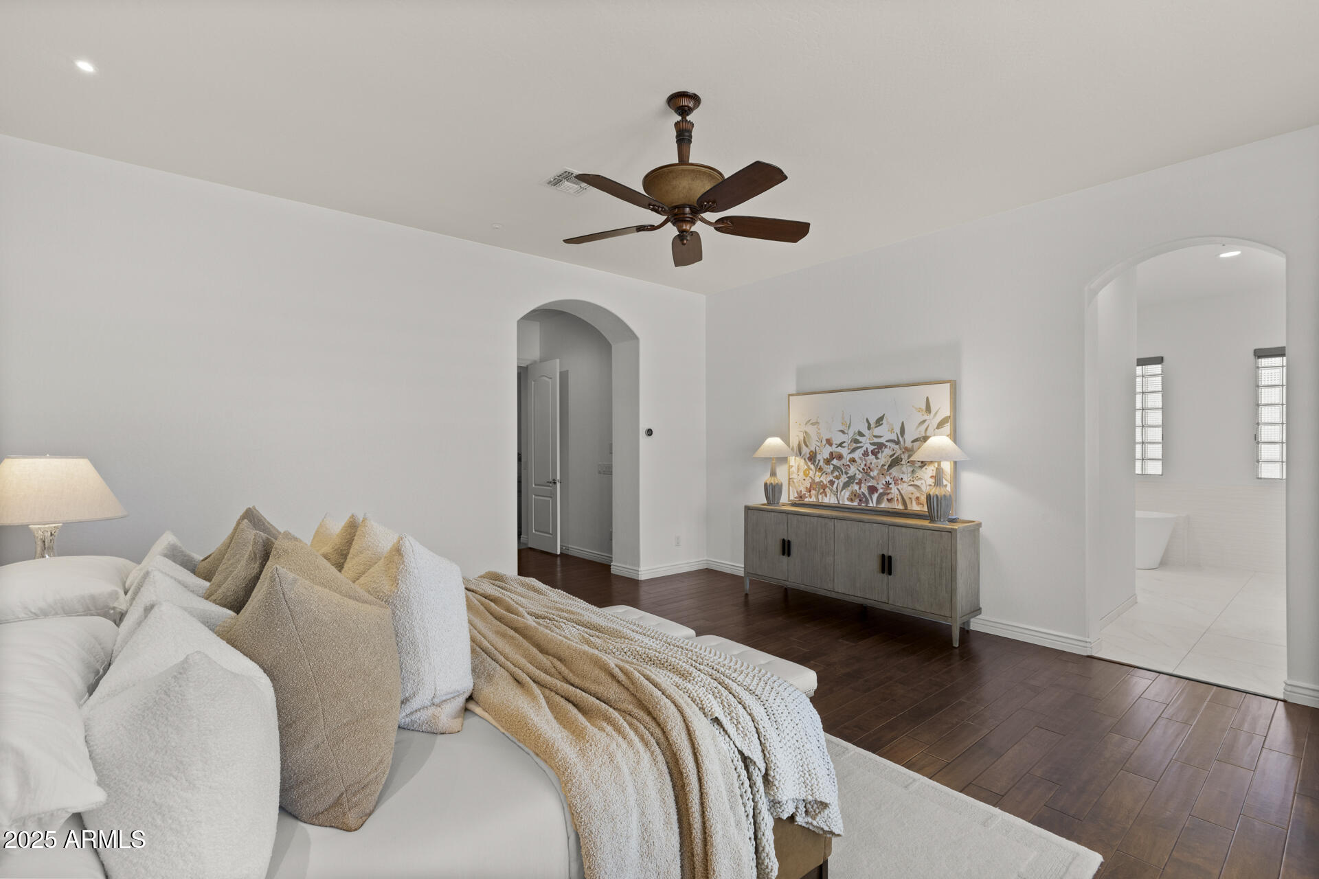 10934 E LA VERNA Way, Scottsdale