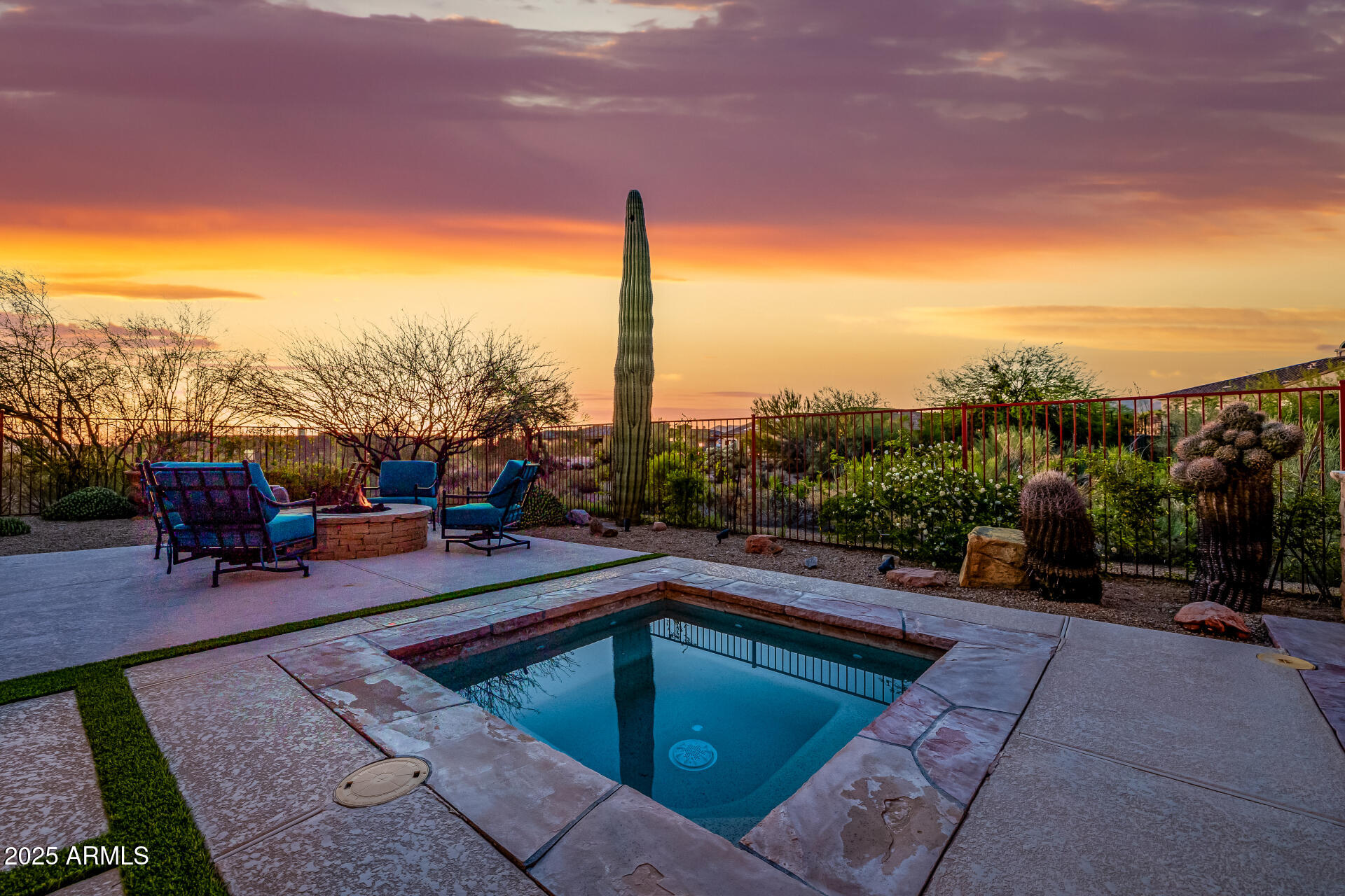 10934 E LA VERNA Way, Scottsdale