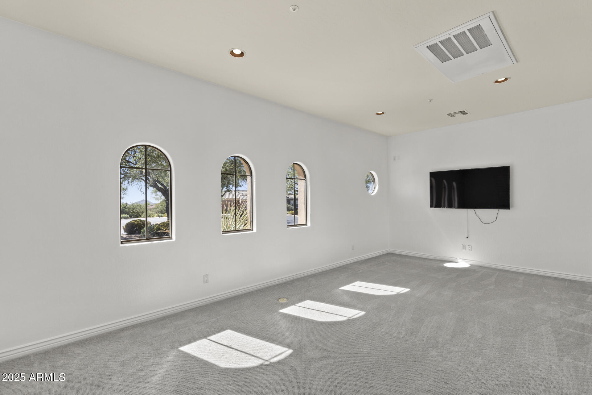 10934 E LA VERNA Way, Scottsdale